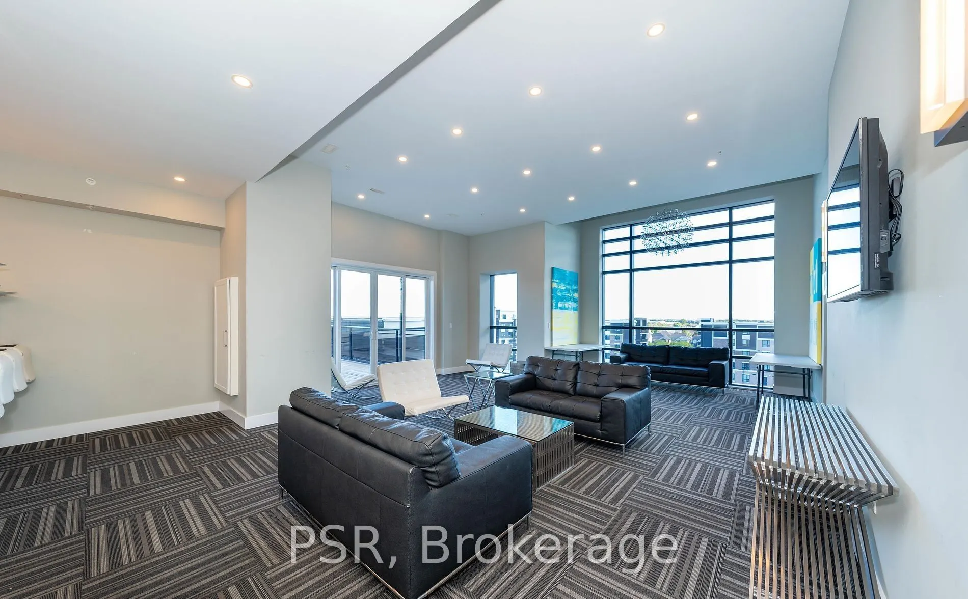 640 Sauve Street, #105