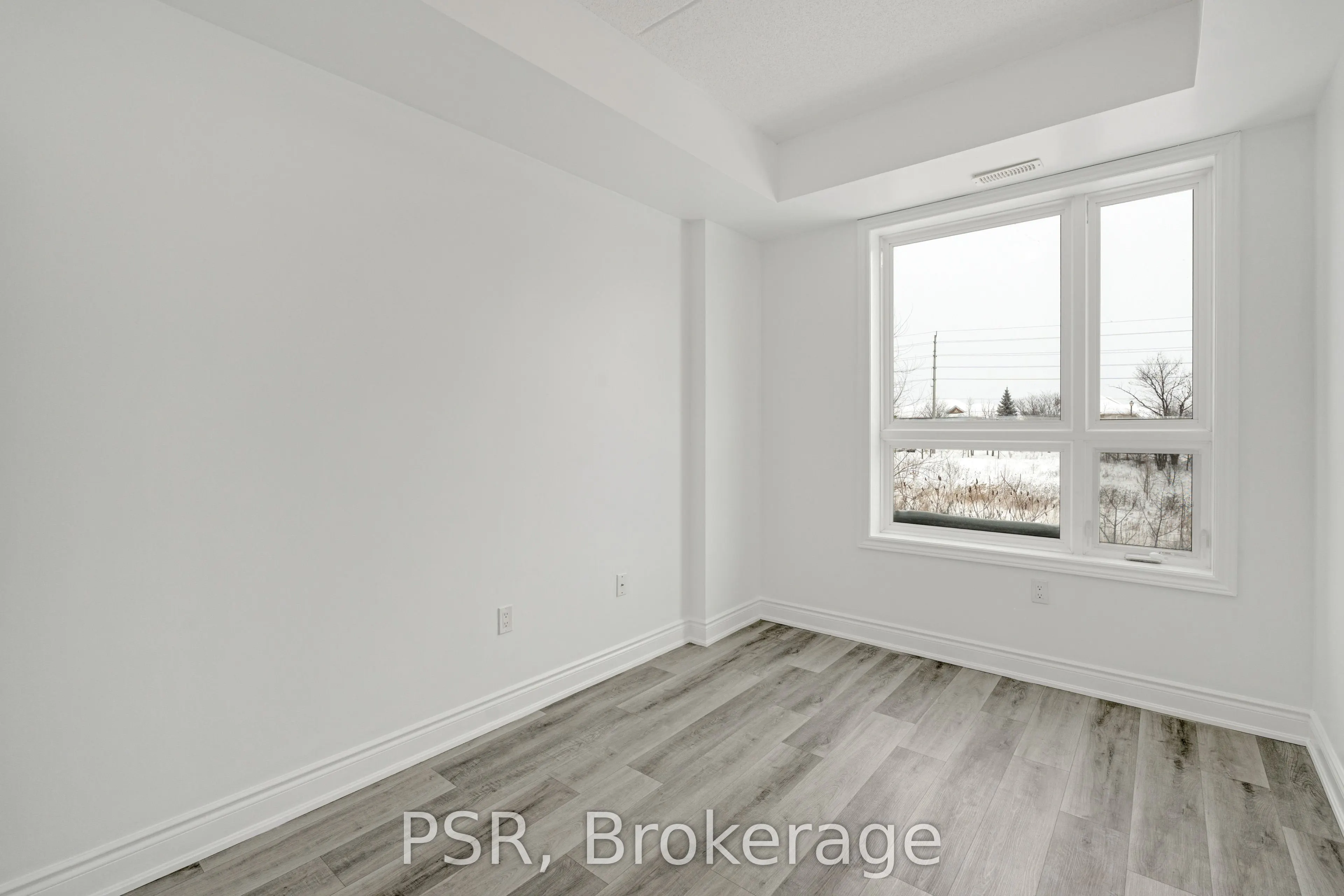 640 Sauve Street, #105