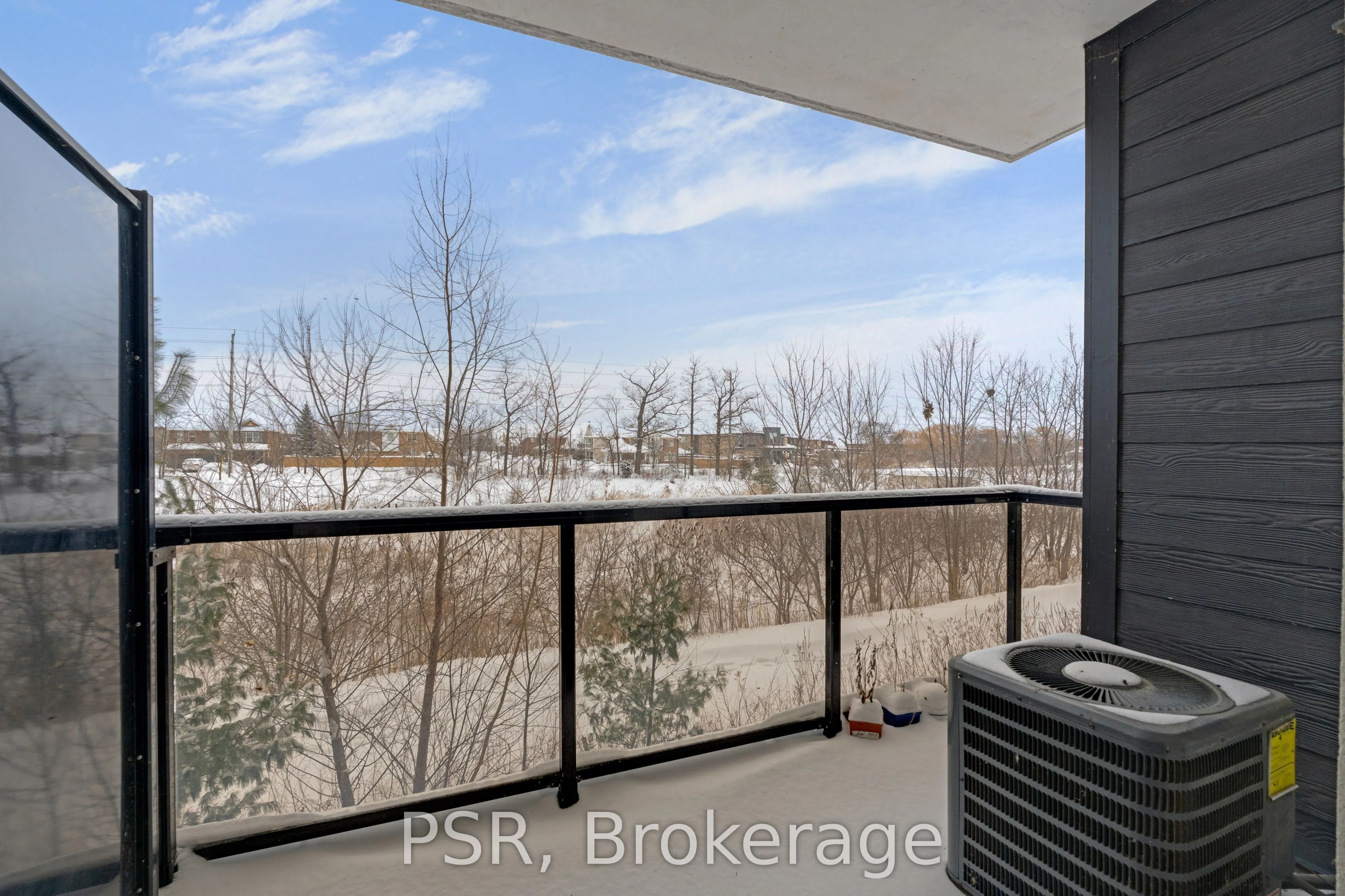 640 Sauve Street, #105
