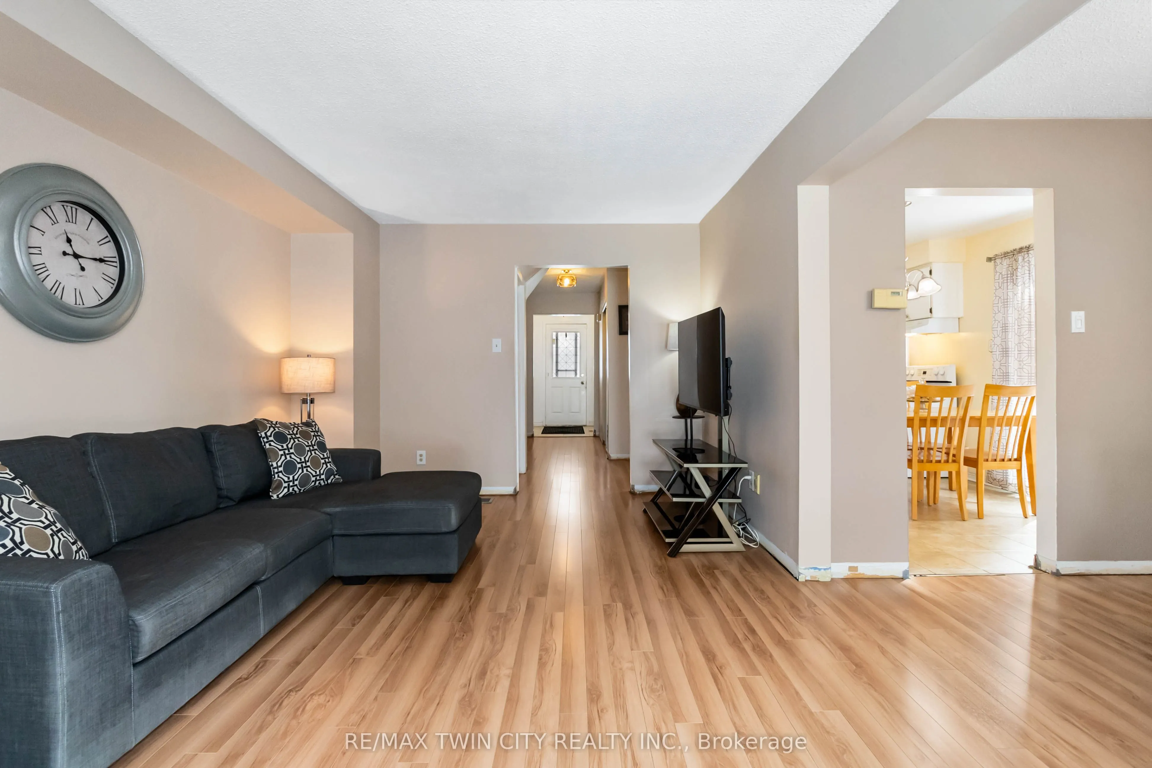 4124 Taffey Crescent