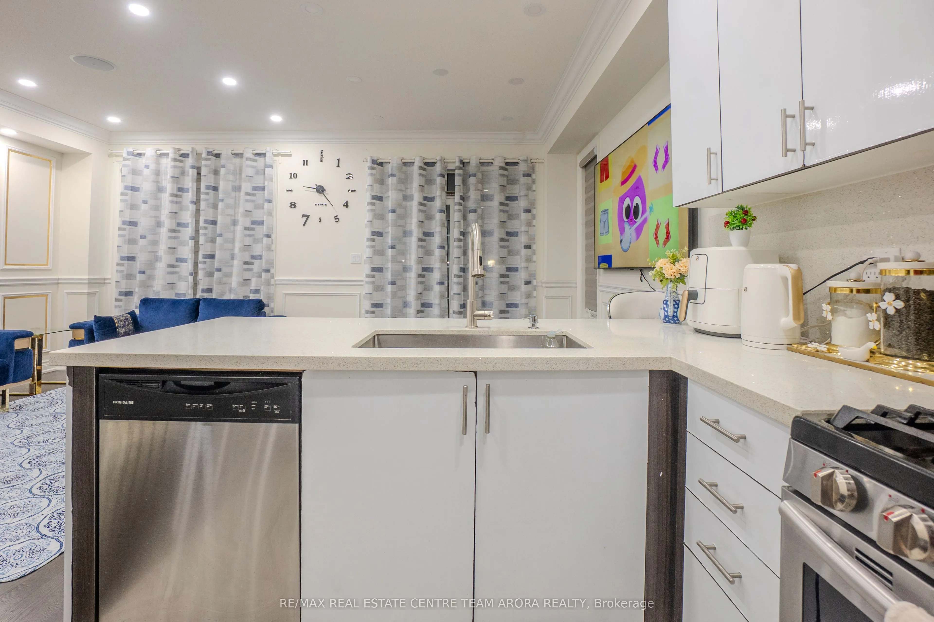 8694 Financial Drive