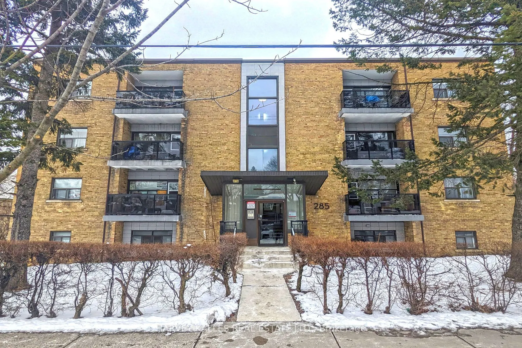 285 Park Lawn Road, #203