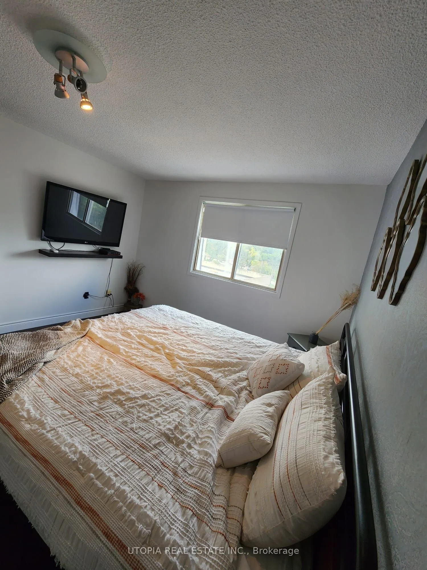 2170 Bromsgrove Road, #203