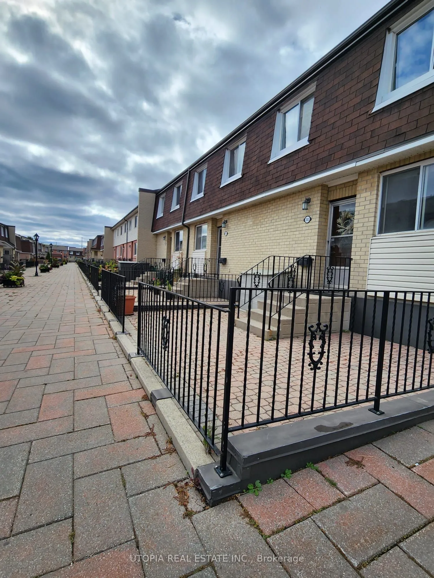 2170 Bromsgrove Road, #203