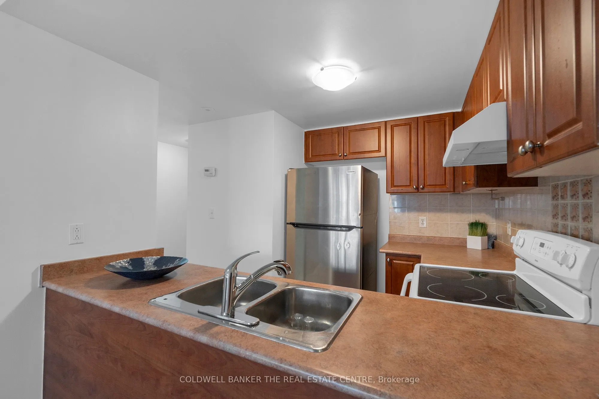 3047 Finch Avenue W, #2057