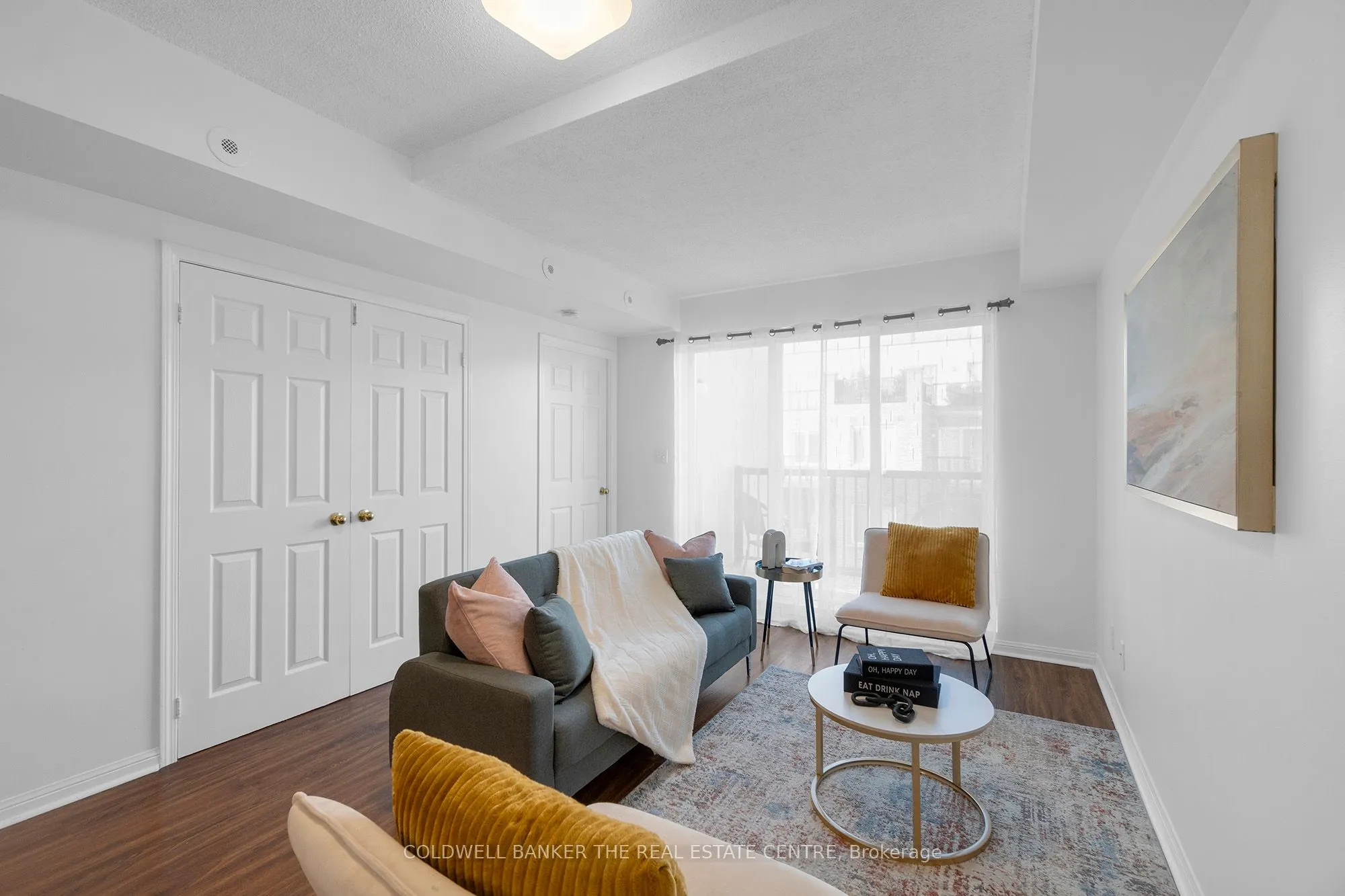 3047 Finch Avenue W, #2057