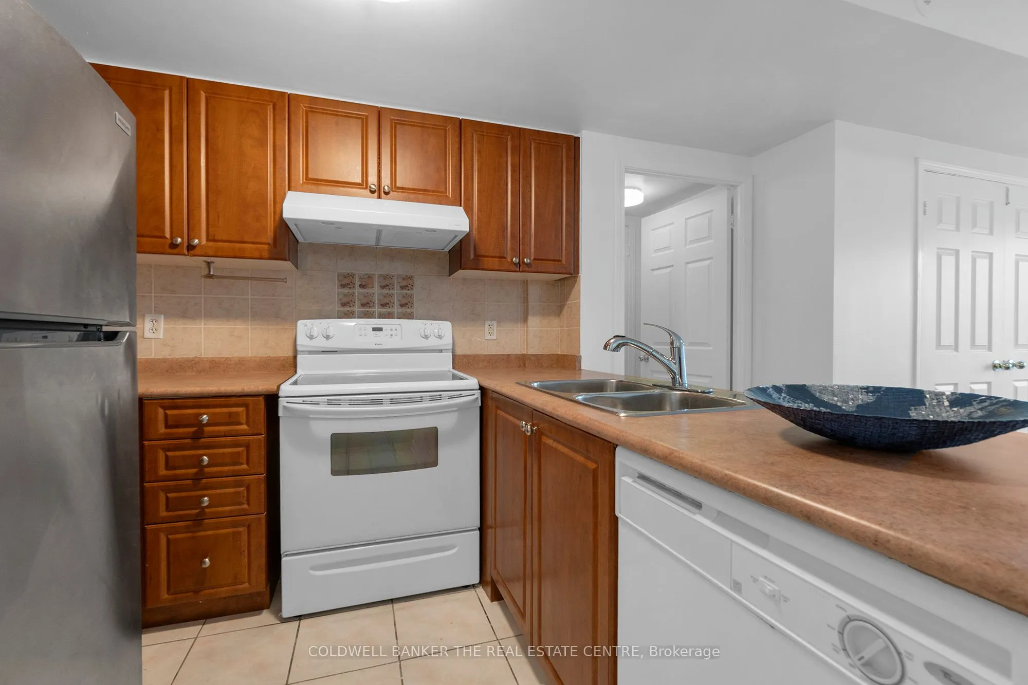 3047 Finch Avenue W, #2057