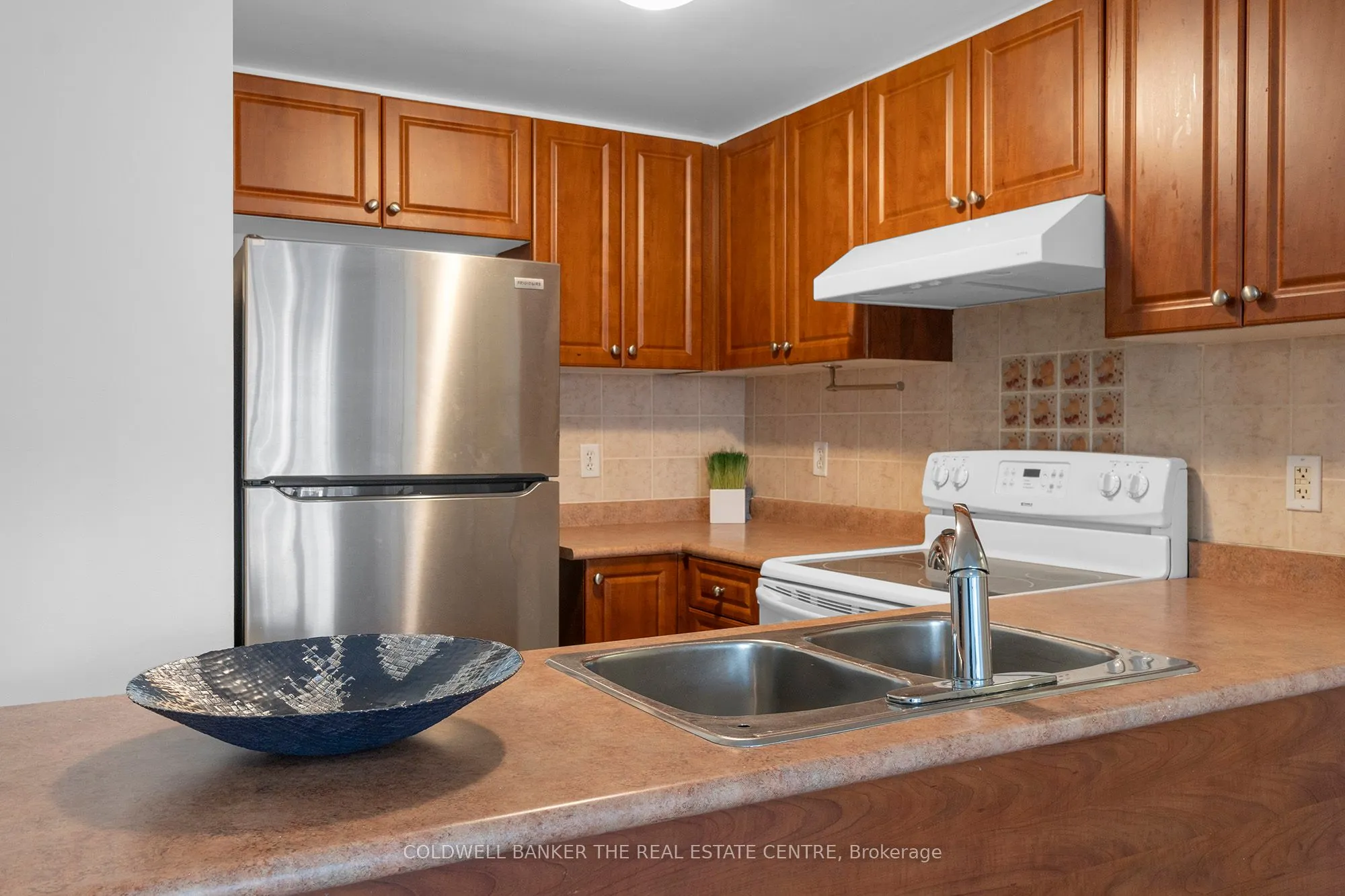 3047 Finch Avenue W, #2057