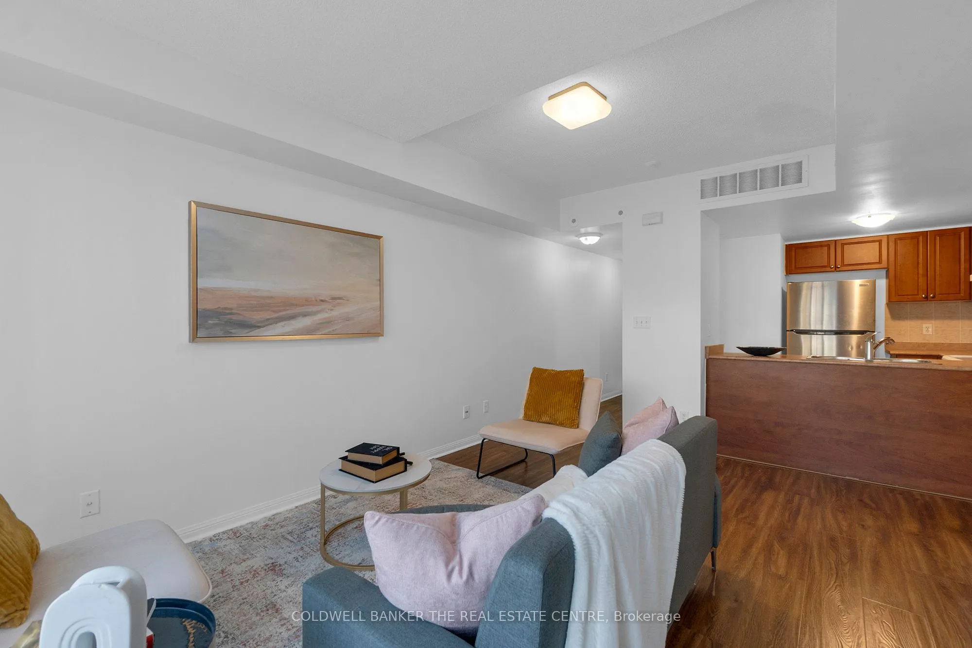 3047 Finch Avenue W, #2057