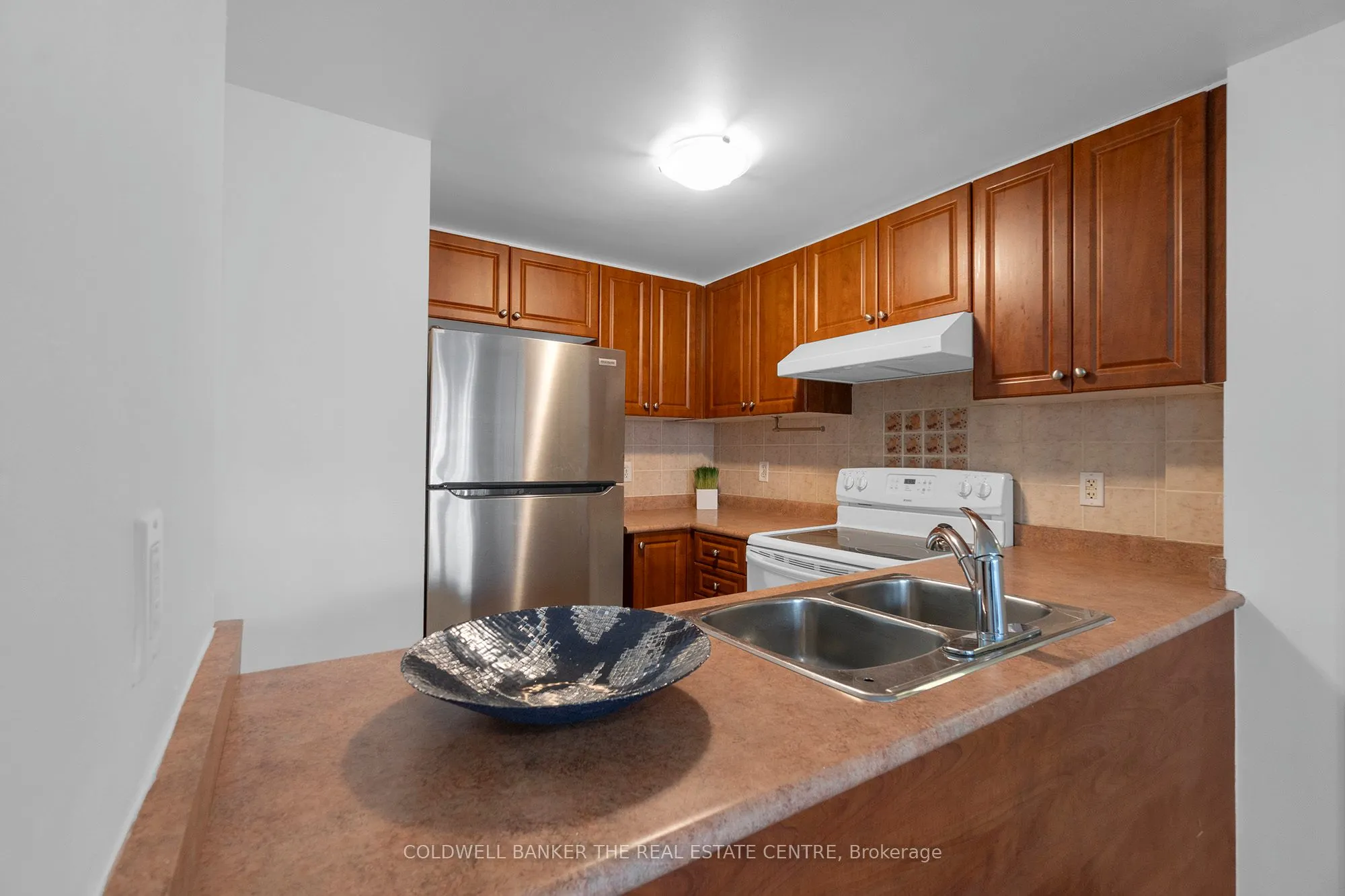 3047 Finch Avenue W, #2057