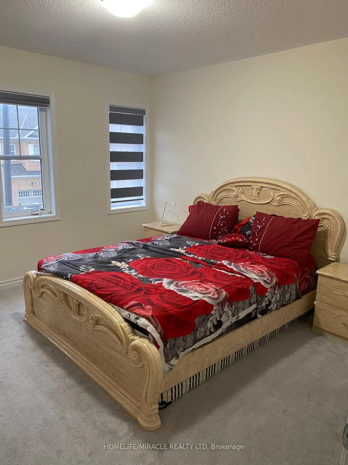 26 Feeder Street