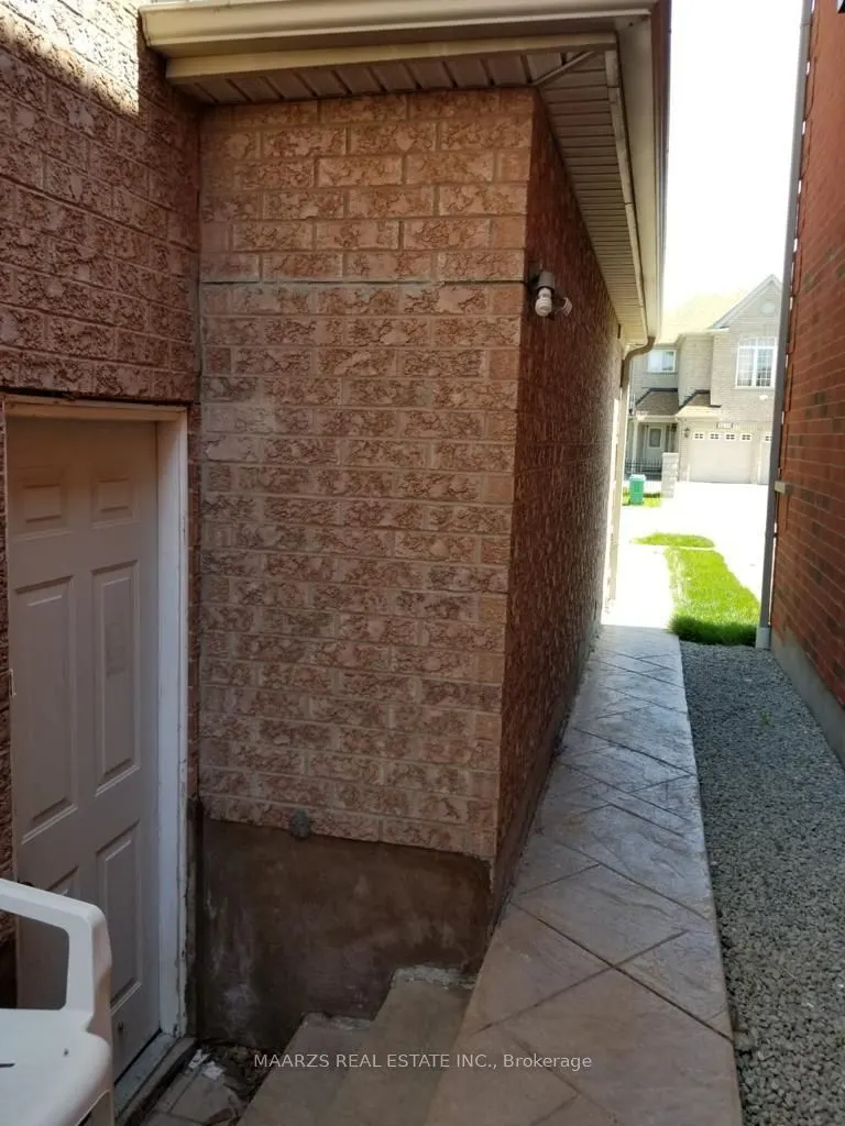 3211 Flagstone Drive