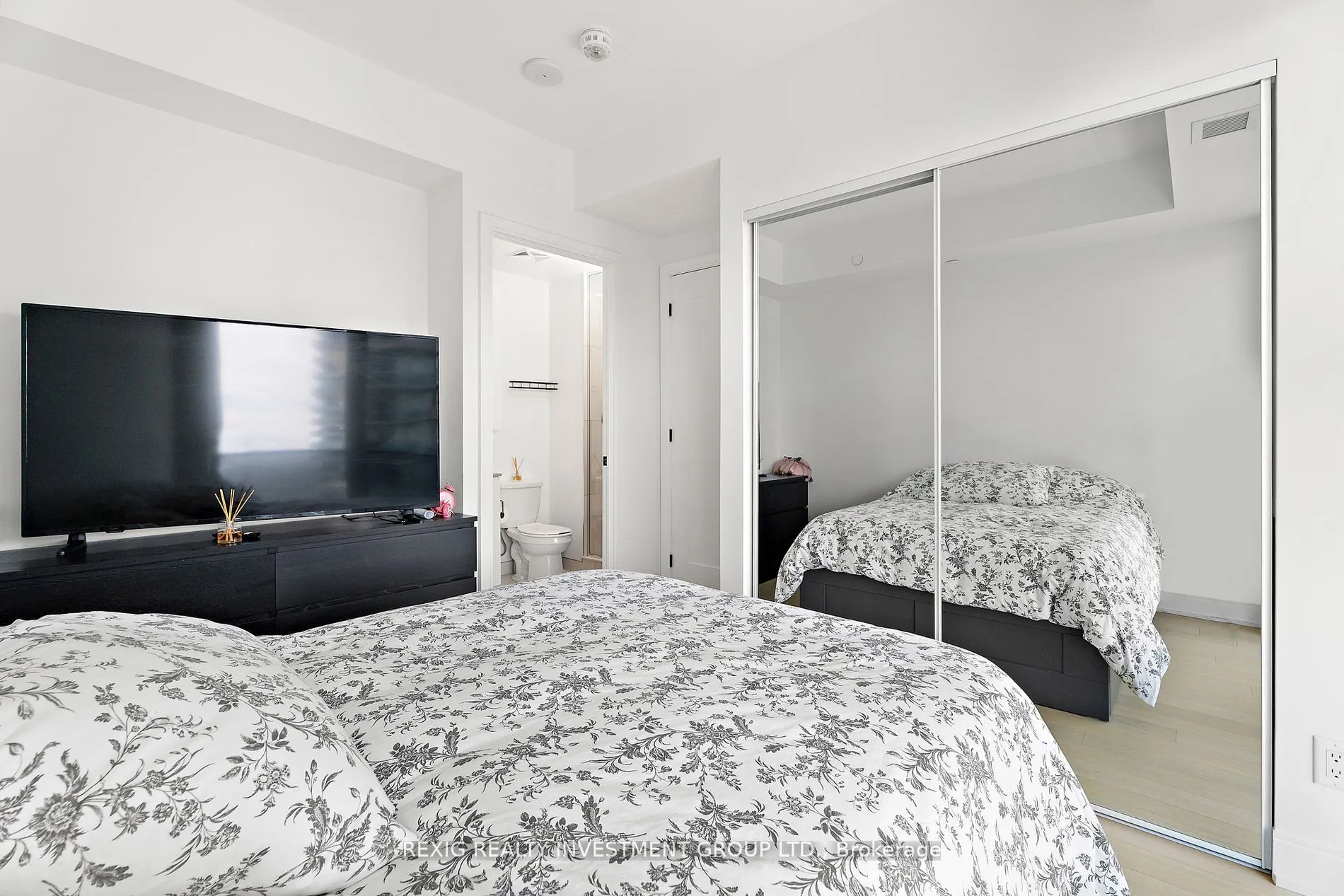 70 Annie Craig Drive, #4007