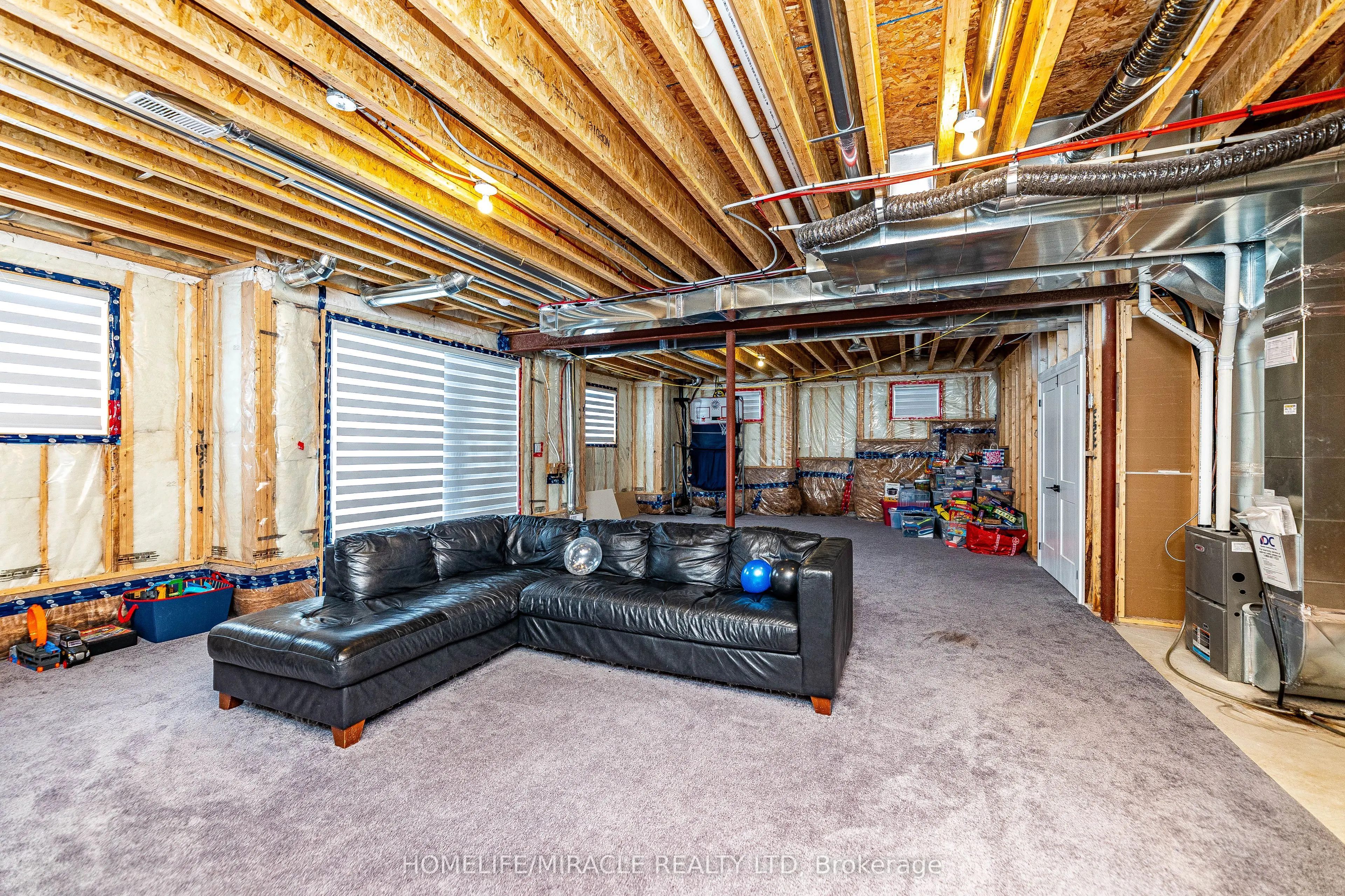 1428 Ford Strathy Crescent