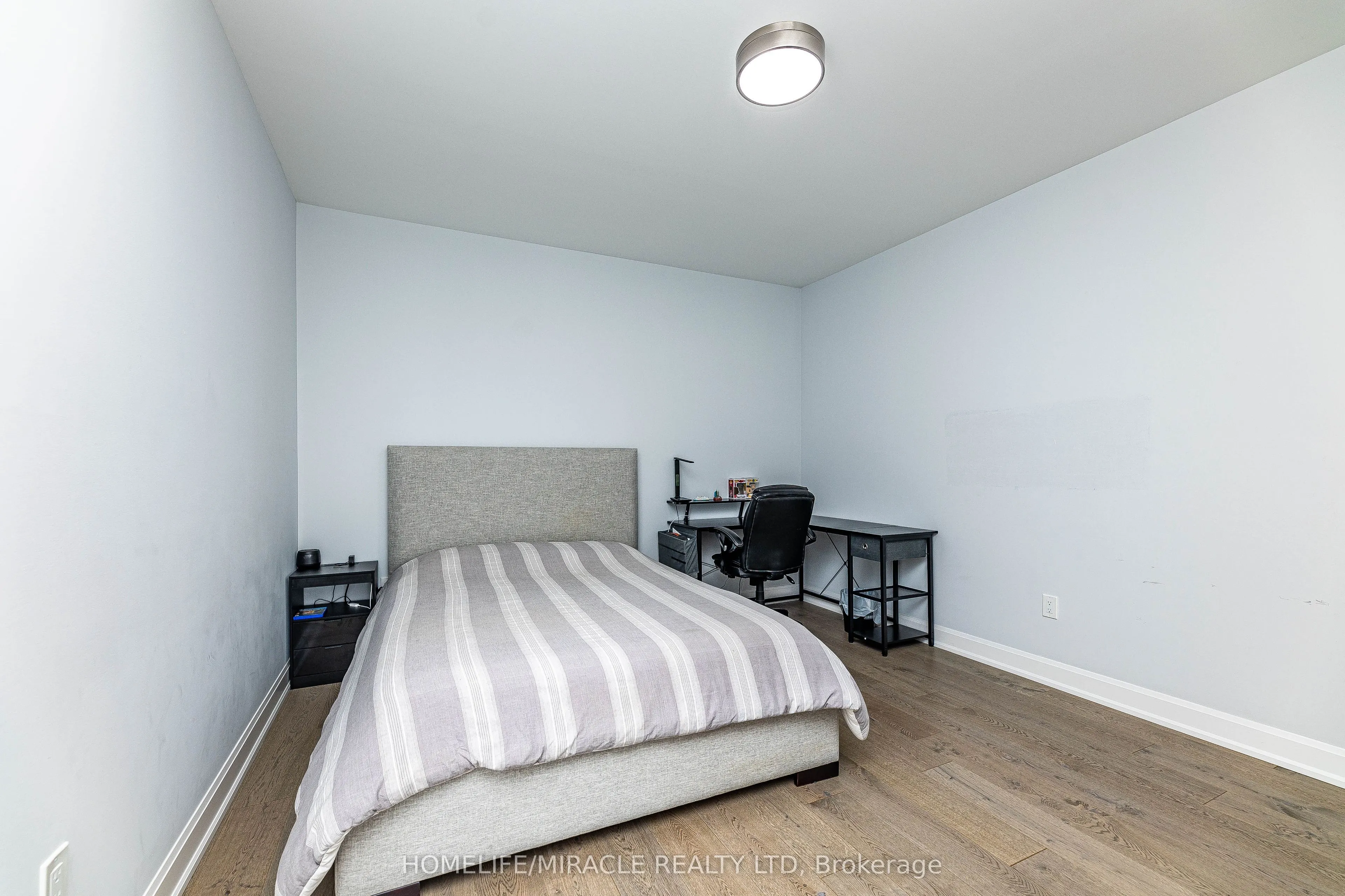1428 Ford Strathy Crescent