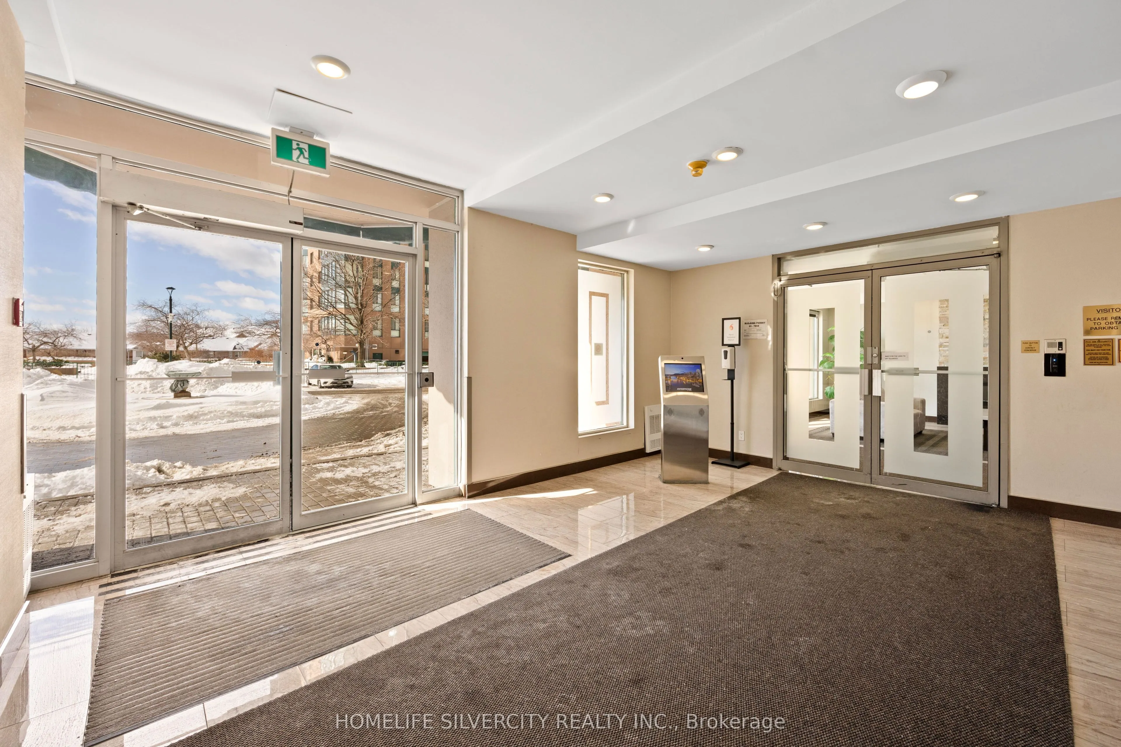 145 Hillcrest Avenue, #913