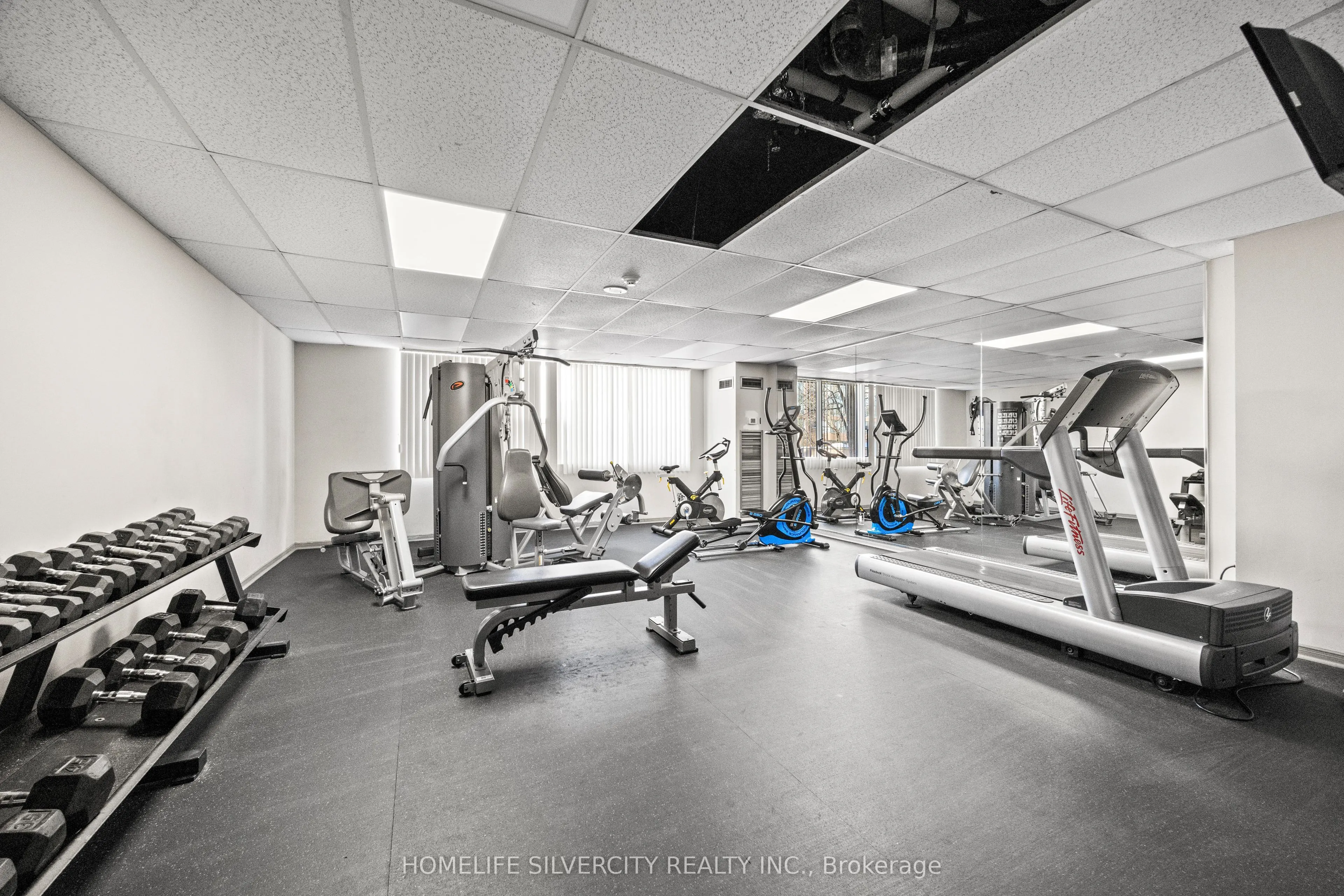 145 Hillcrest Avenue, #913