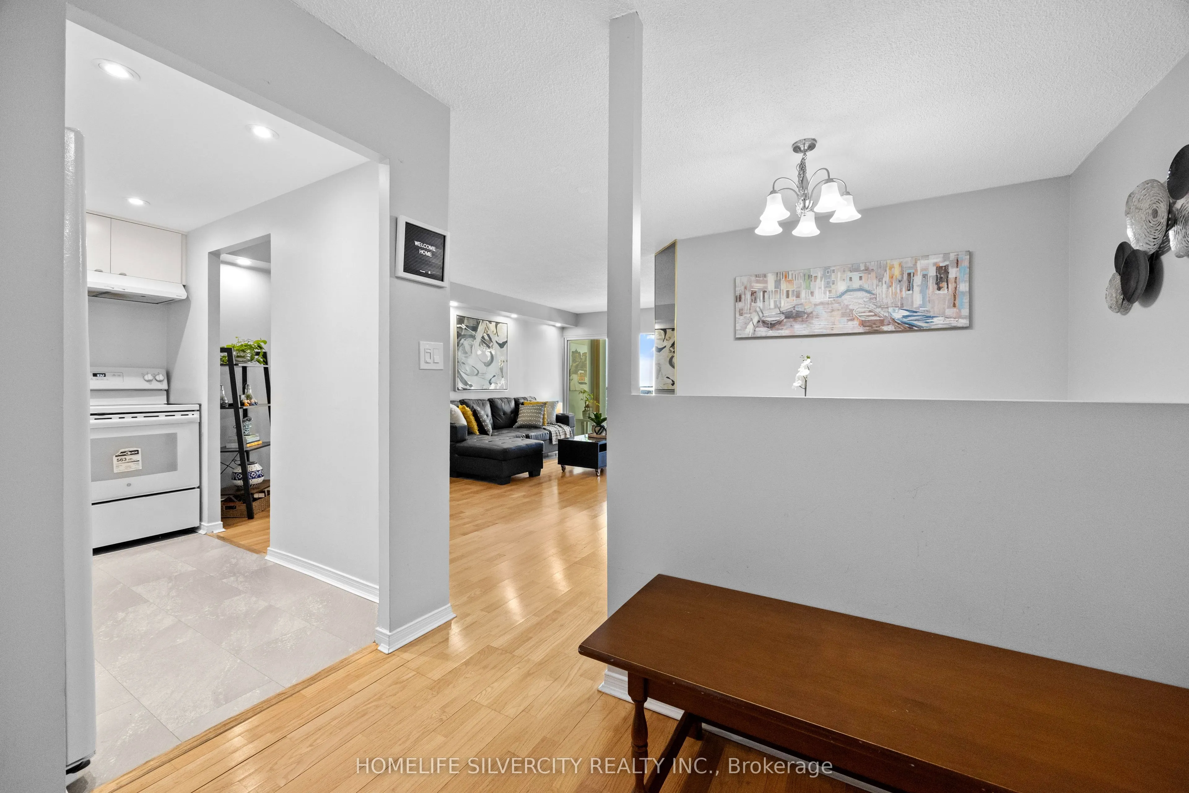 145 Hillcrest Avenue, #913