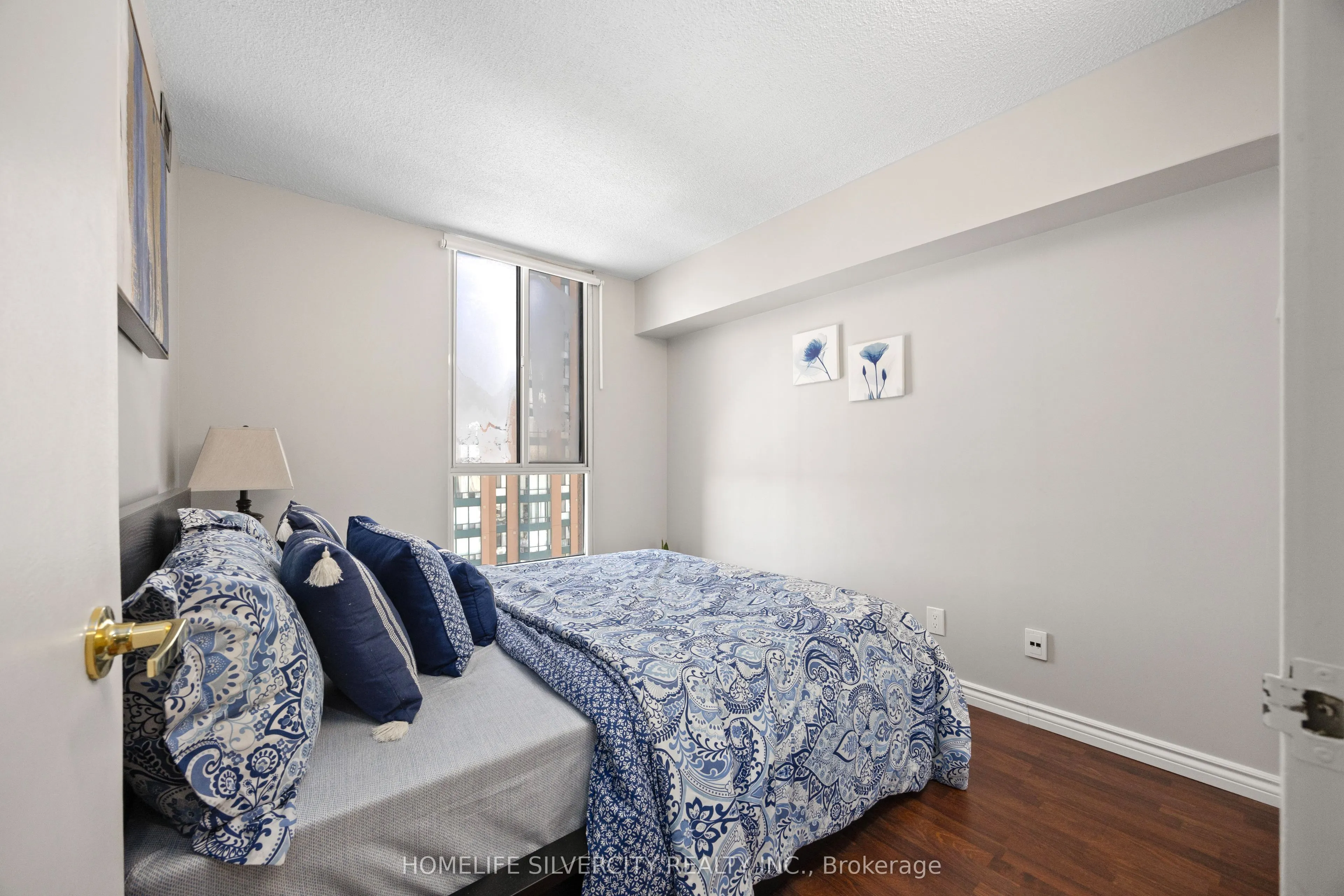 145 Hillcrest Avenue, #913