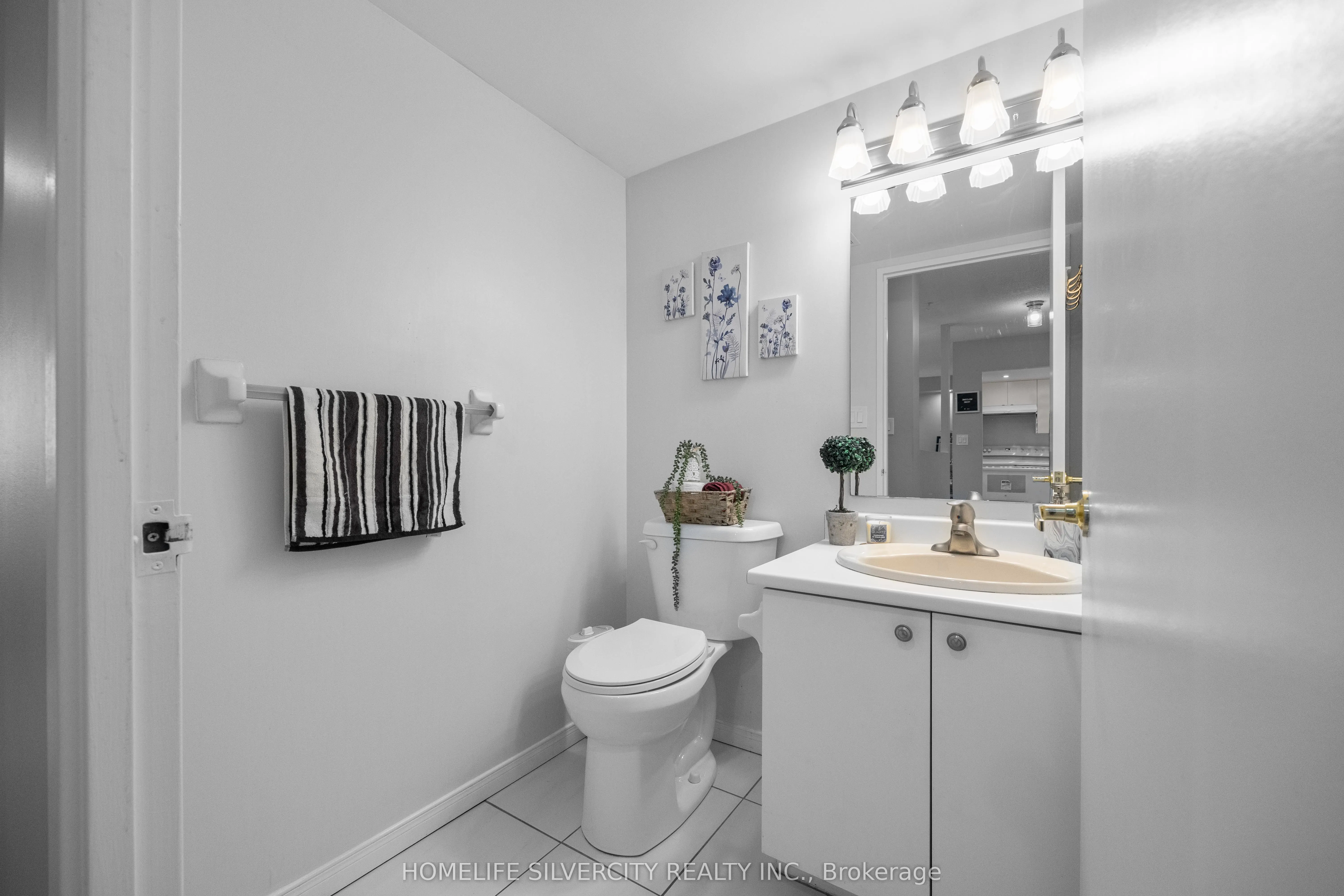 145 Hillcrest Avenue, #913