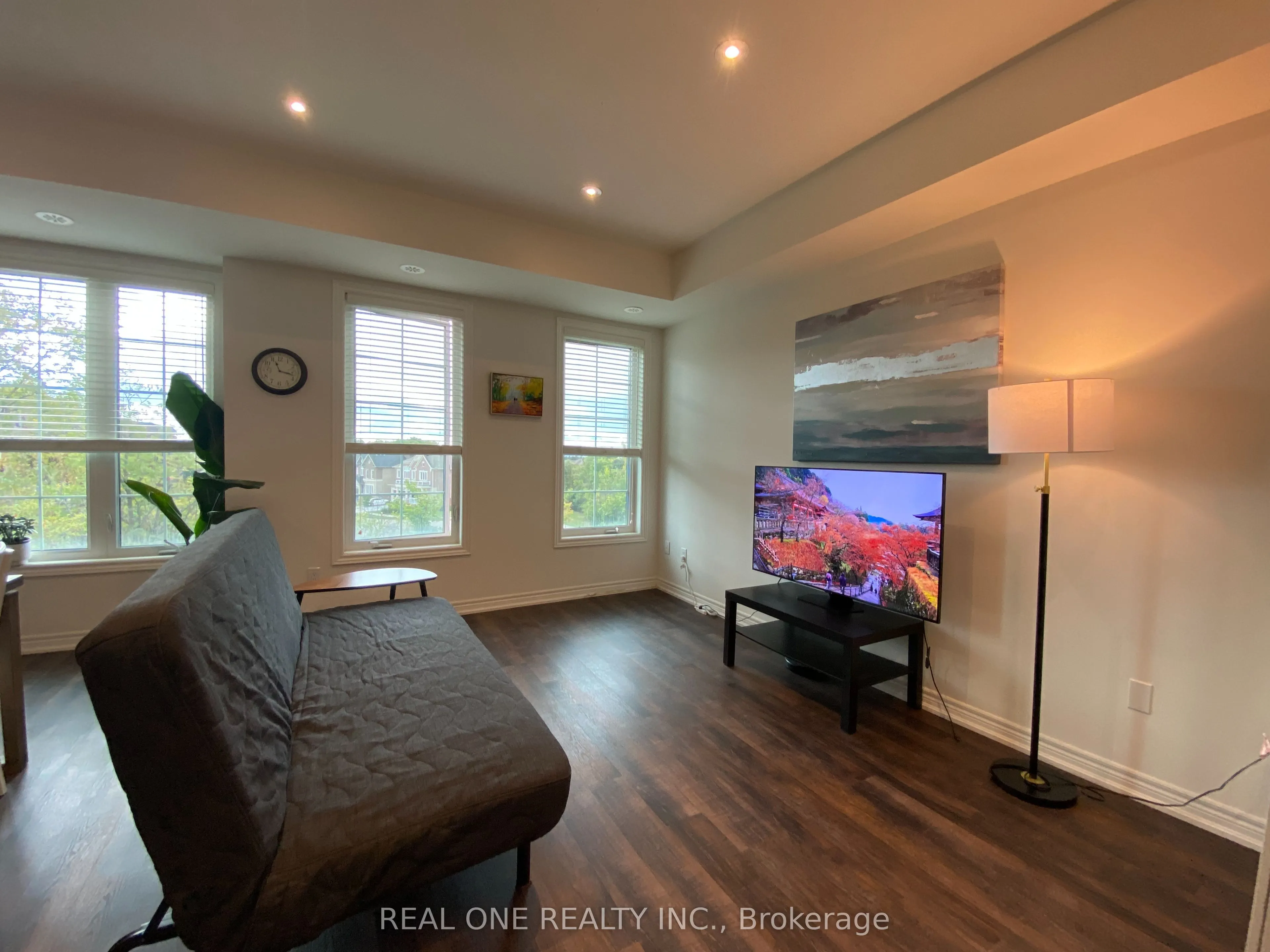 2199 Lillykin Street, #30