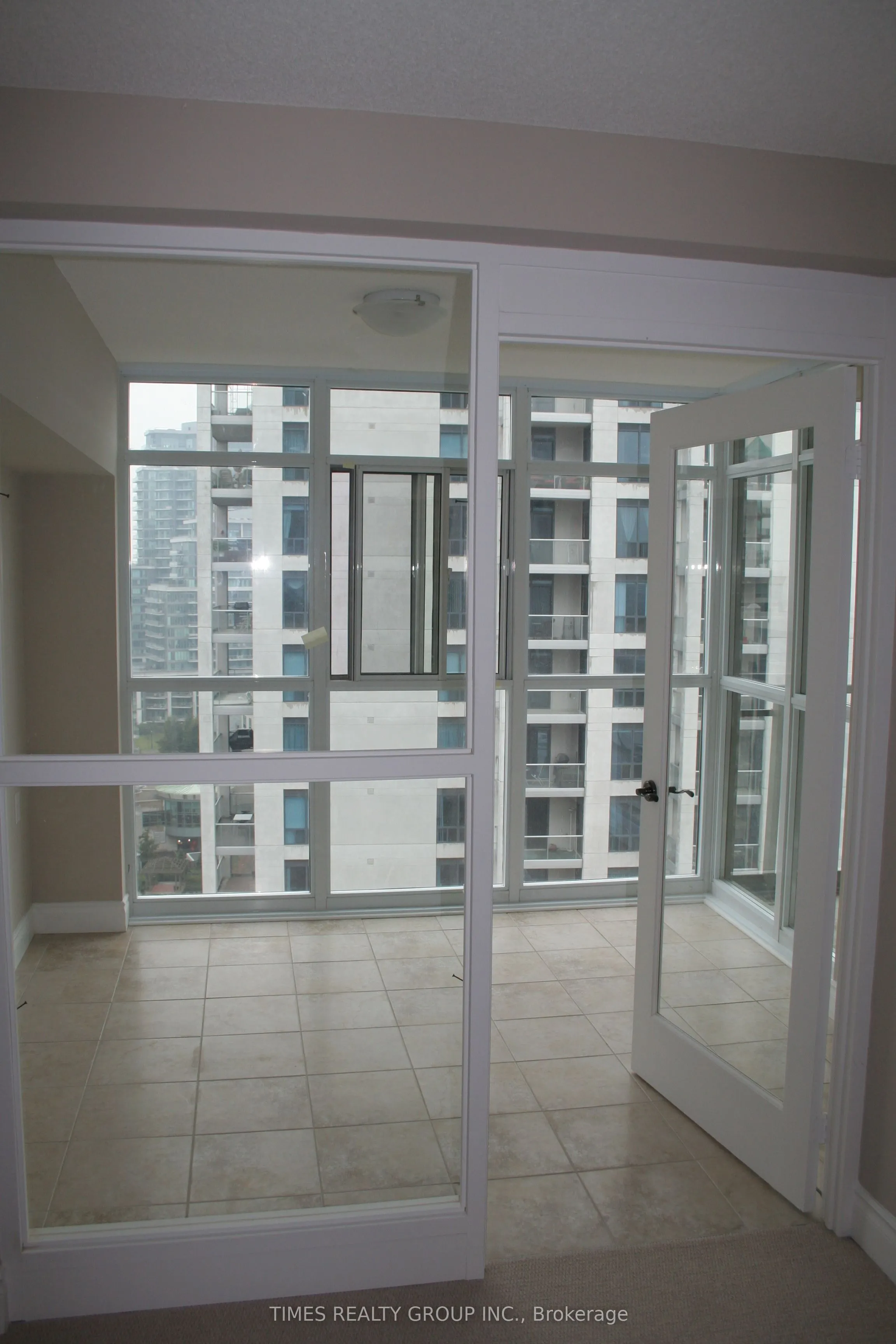 3 Marine Parade Drive, #1705
