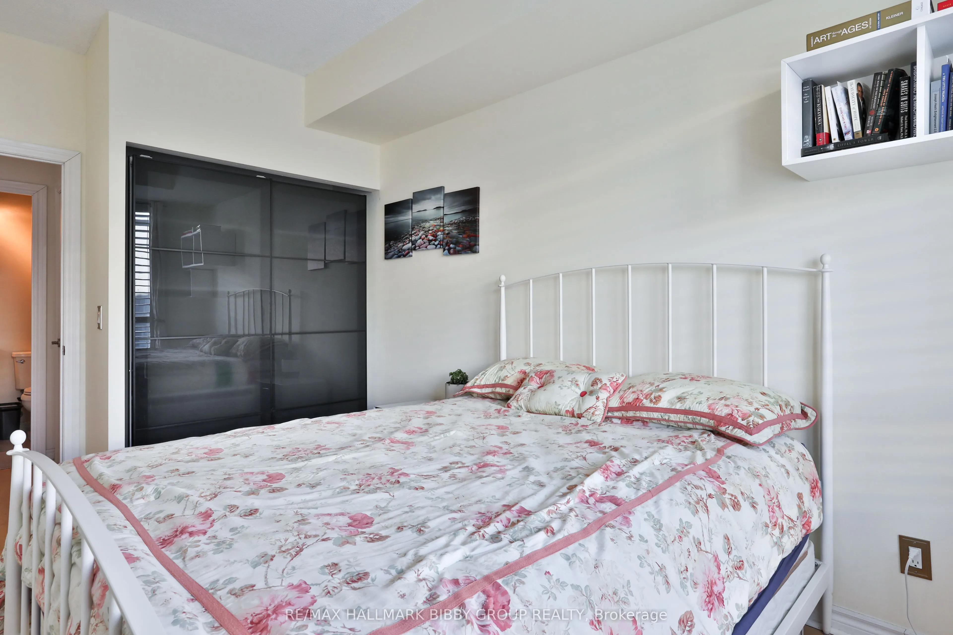 1135 Royal York Road, #814