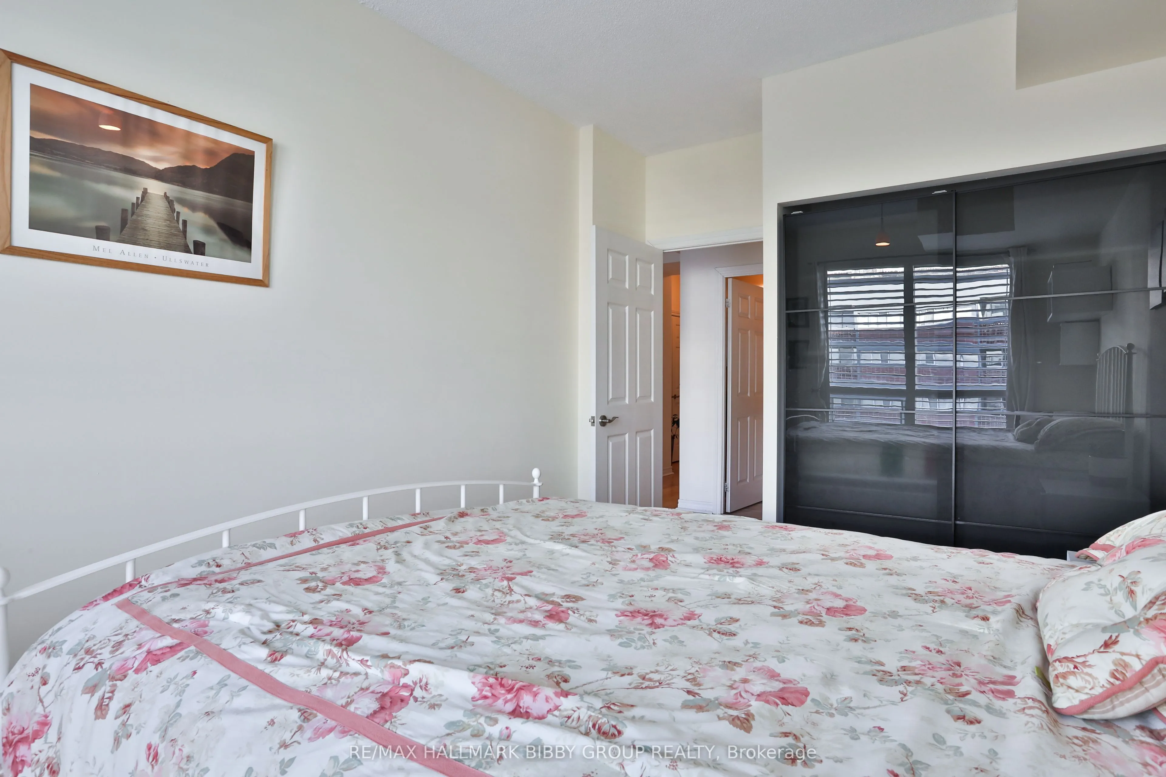 1135 Royal York Road, #814