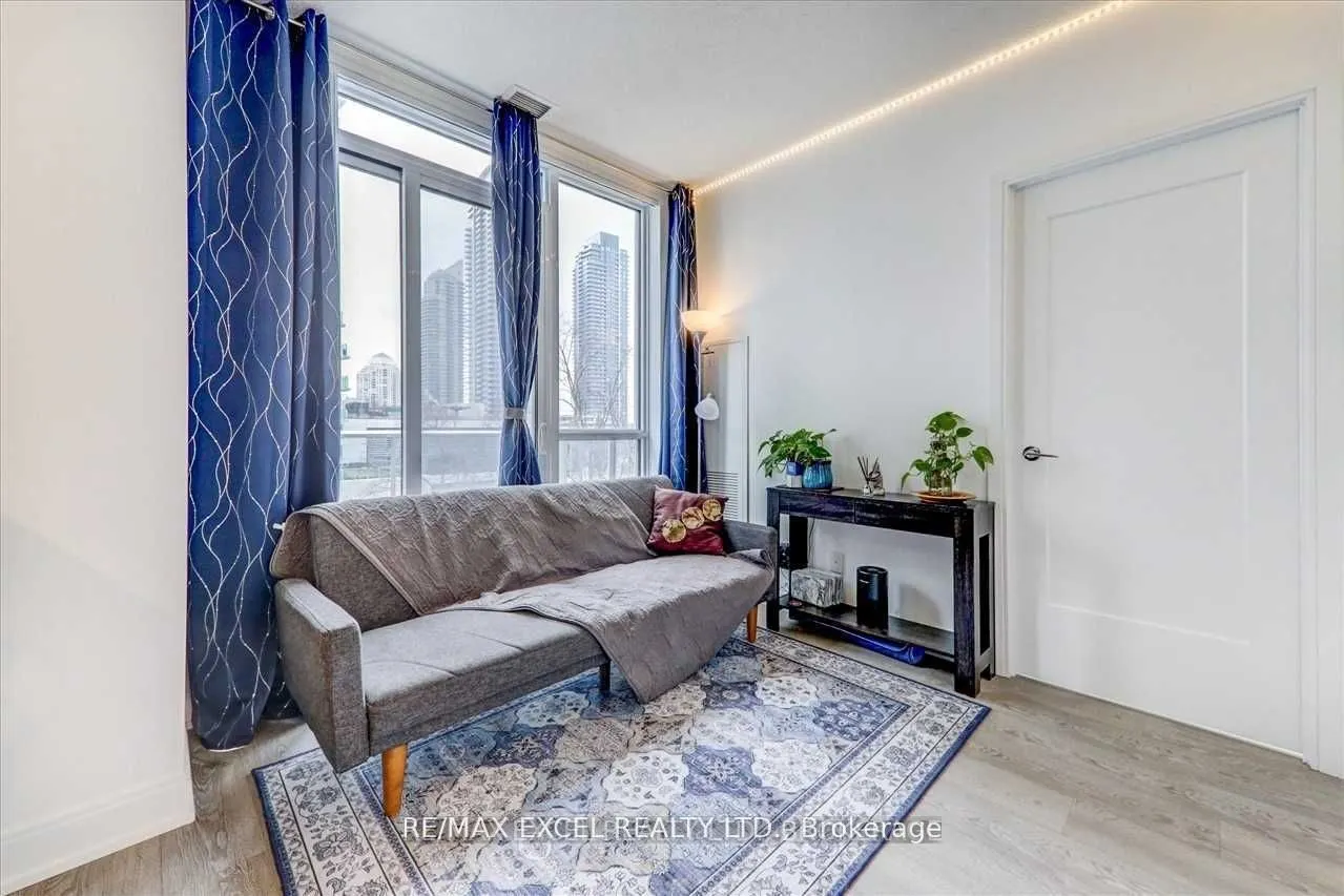 70 Annie Craig Drive, #415