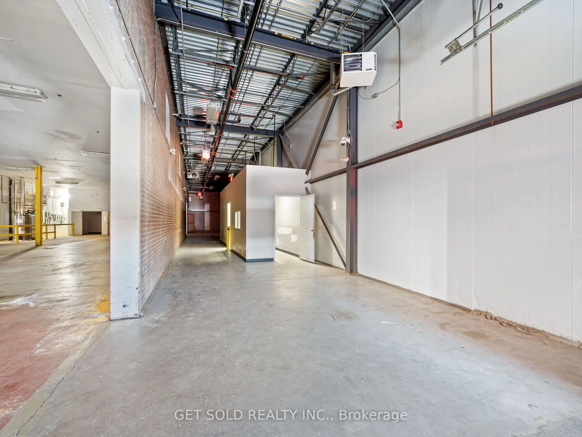 650 Fenmar Drive