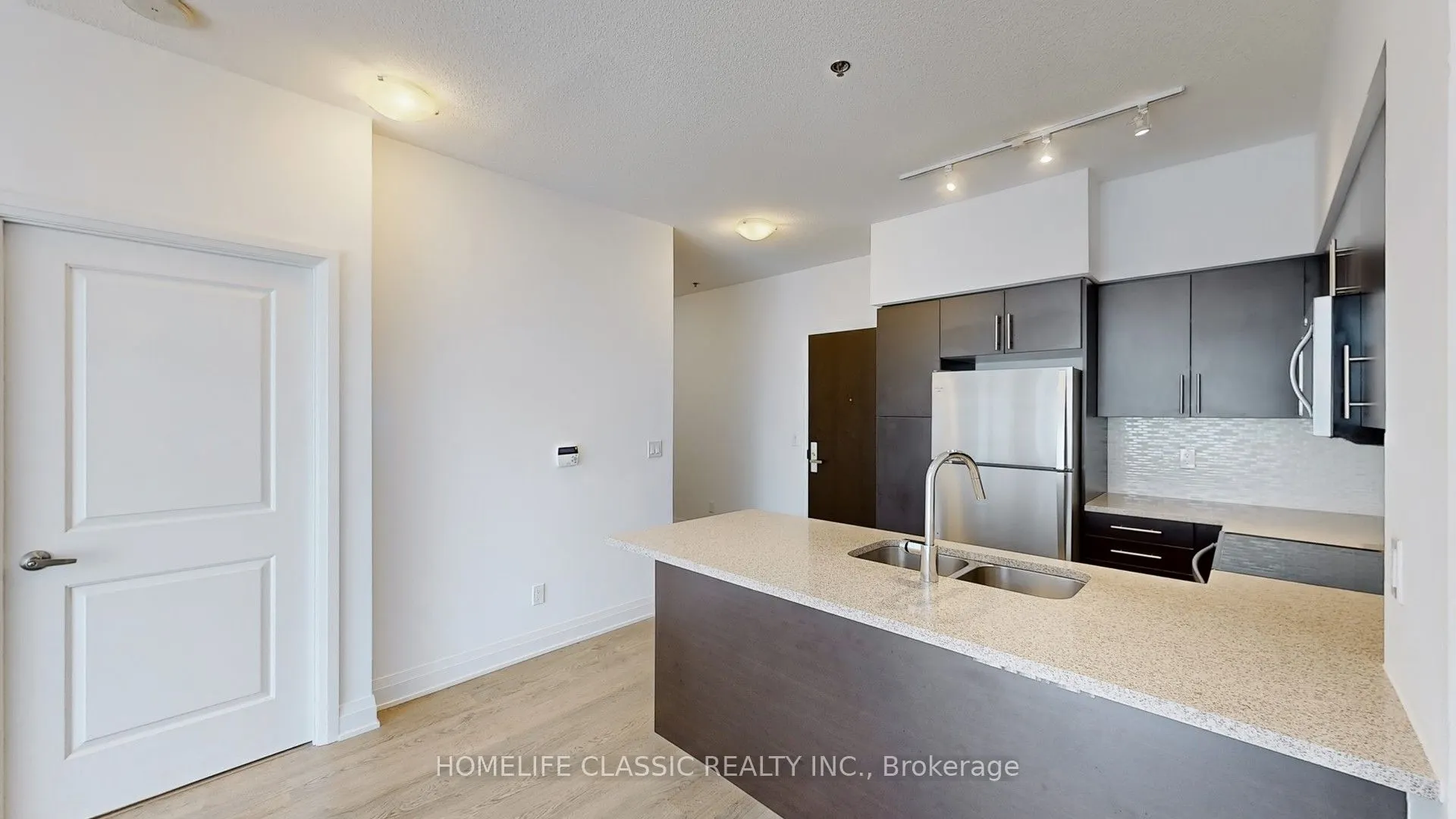 55 Speers Road, #507