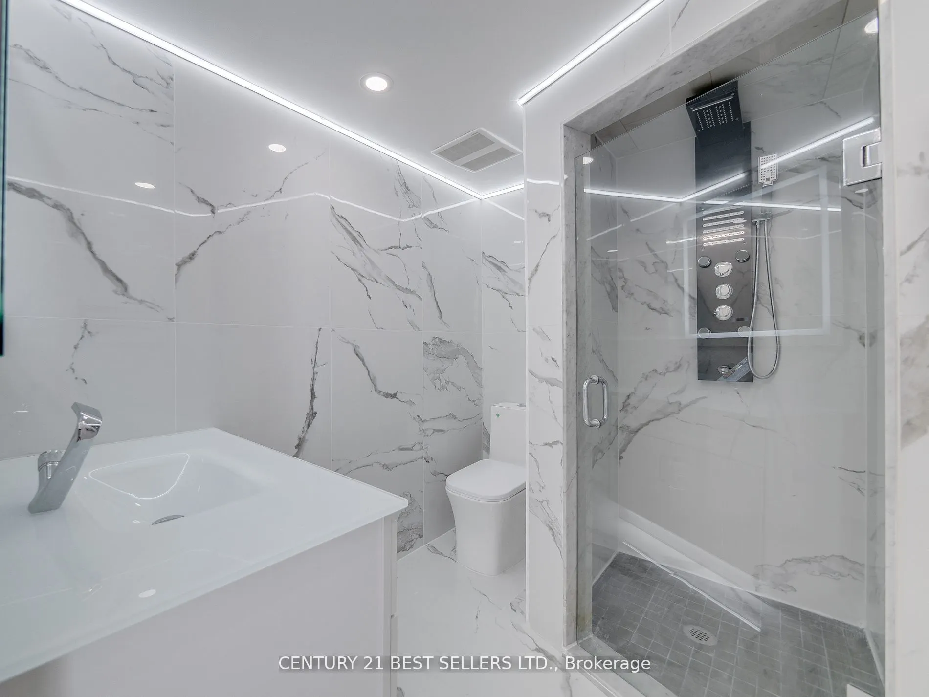 3650 Kaneff Crescent, #601