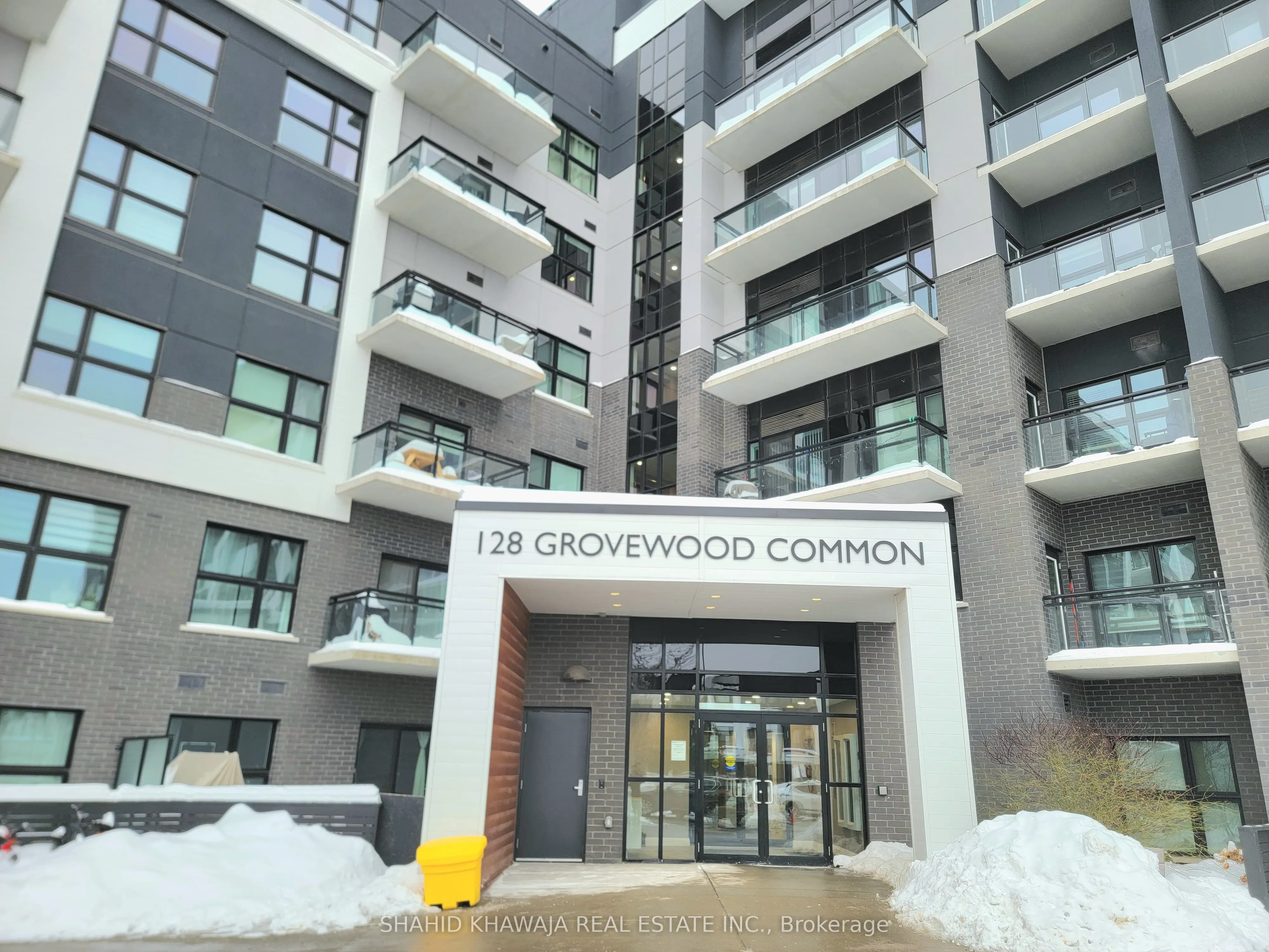 128 Grovewood Common, #131