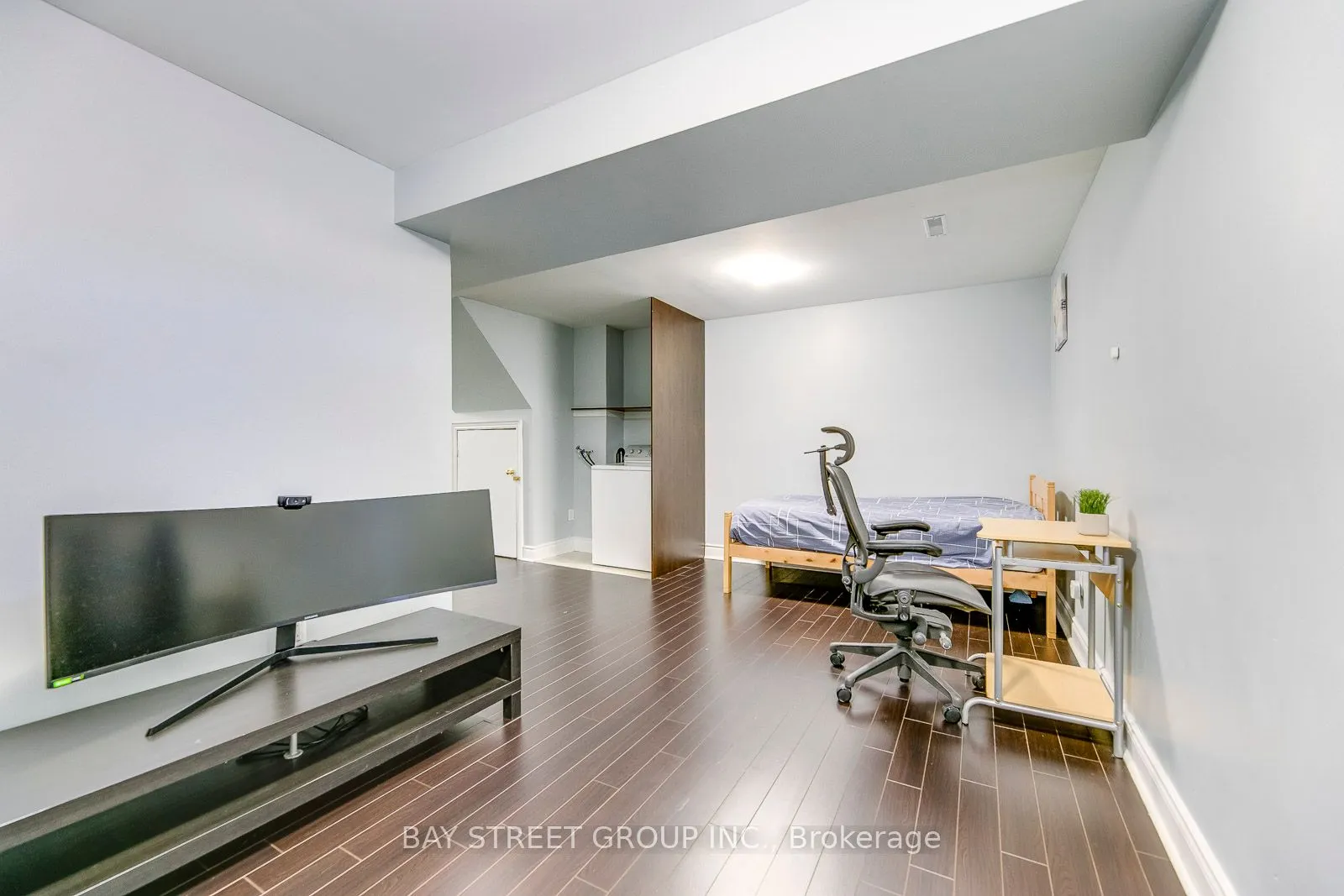 7085 Tamar Mews