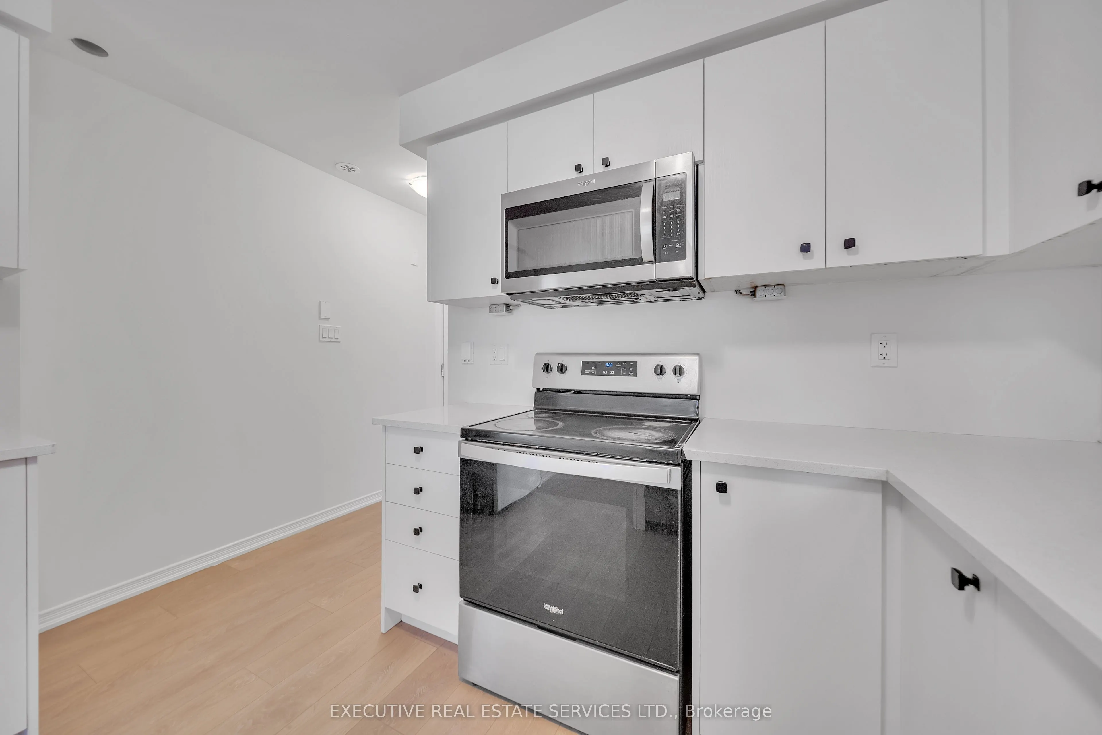 26 Humberwood Boulevard, ##4