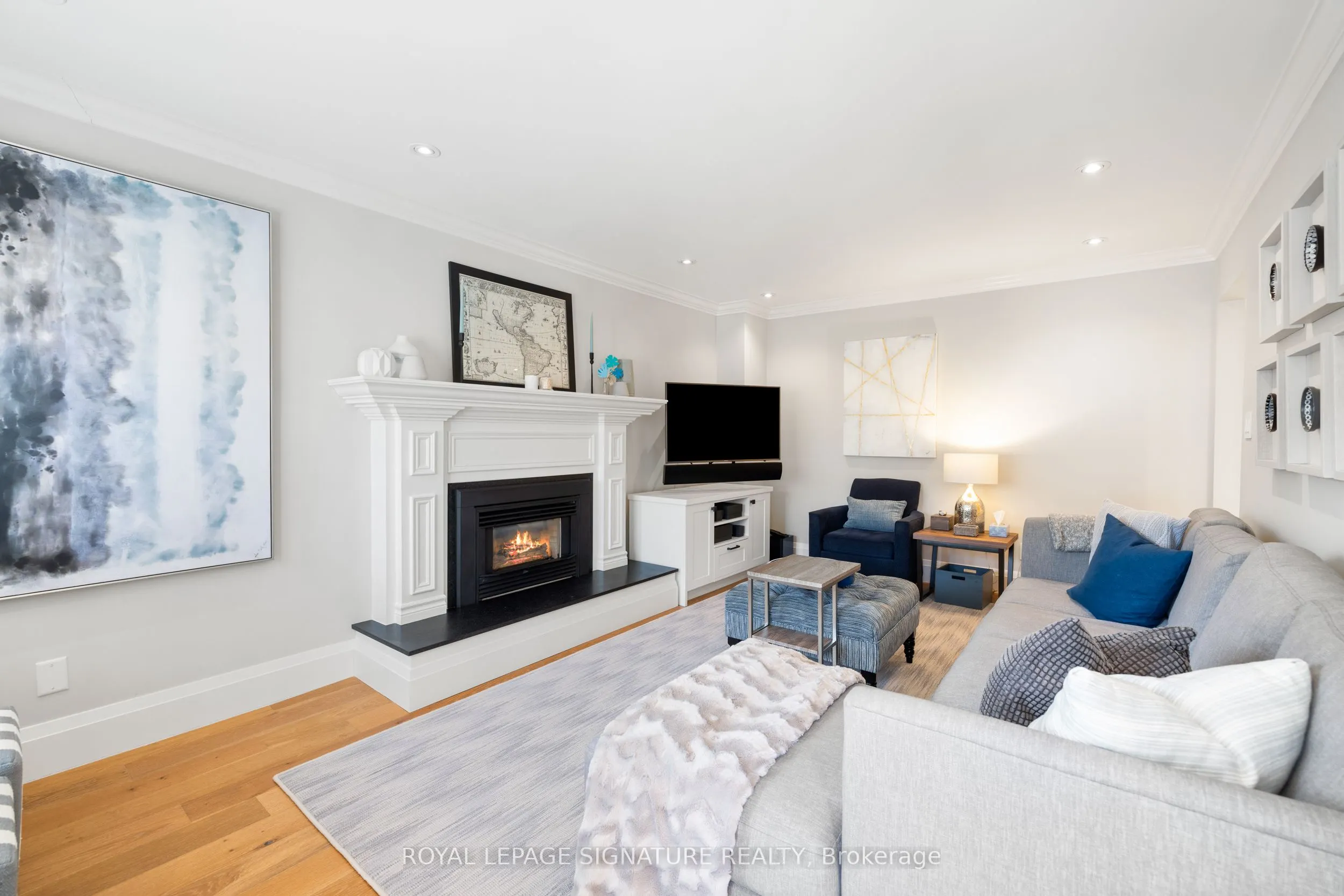 23 Hutton Crescent
