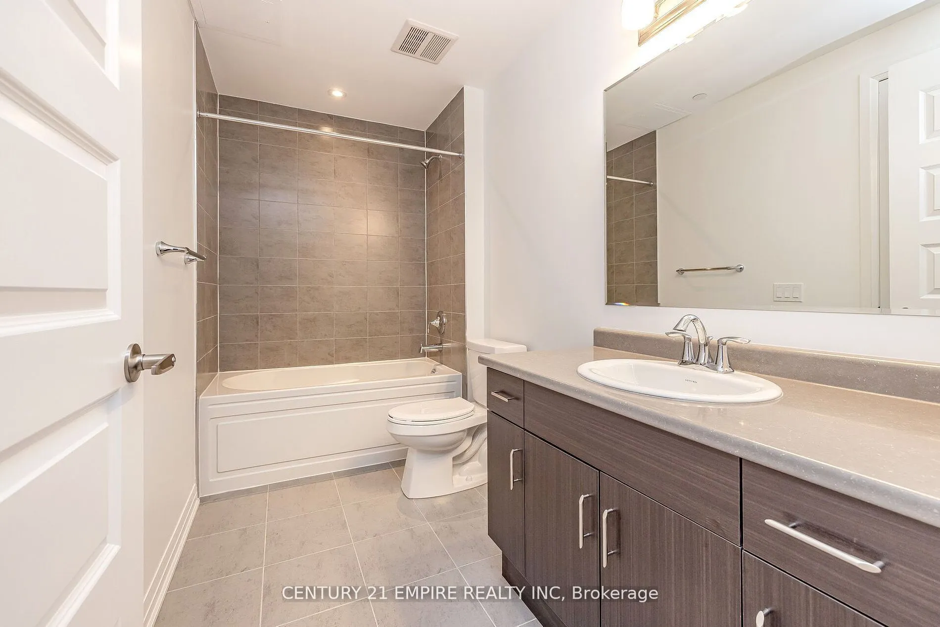 95 Dundas Street W, #503