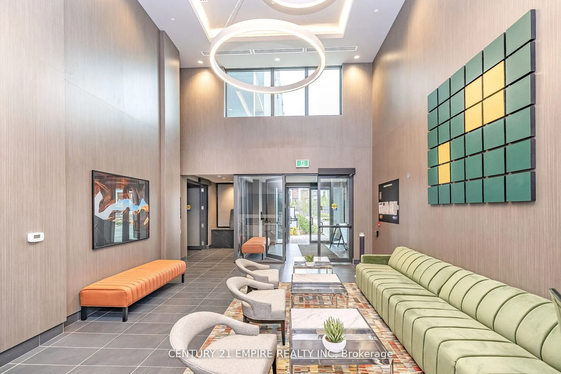 95 Dundas Street W, #503
