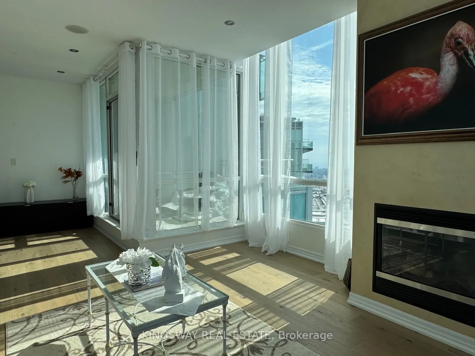220 Burnhamthorpe Road W #3404