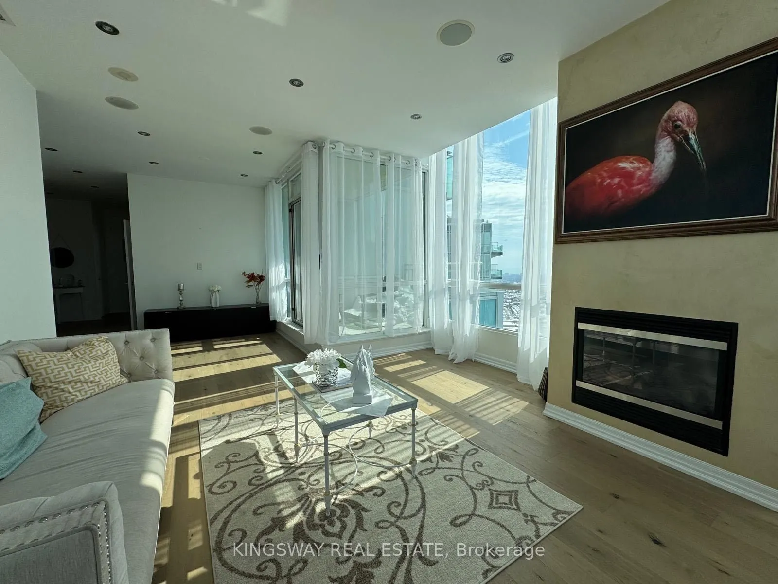 220 Burnhamthorpe Road W #3404