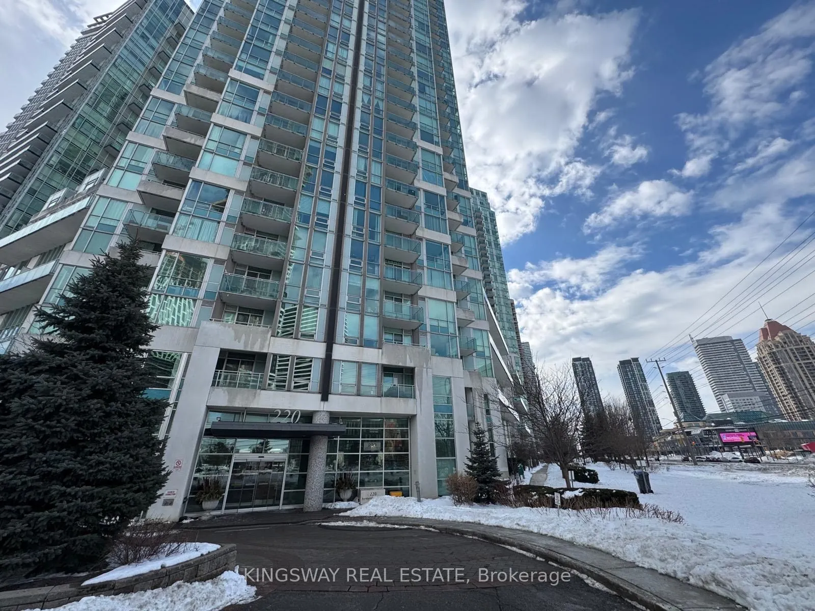 220 Burnhamthorpe Road W #3404