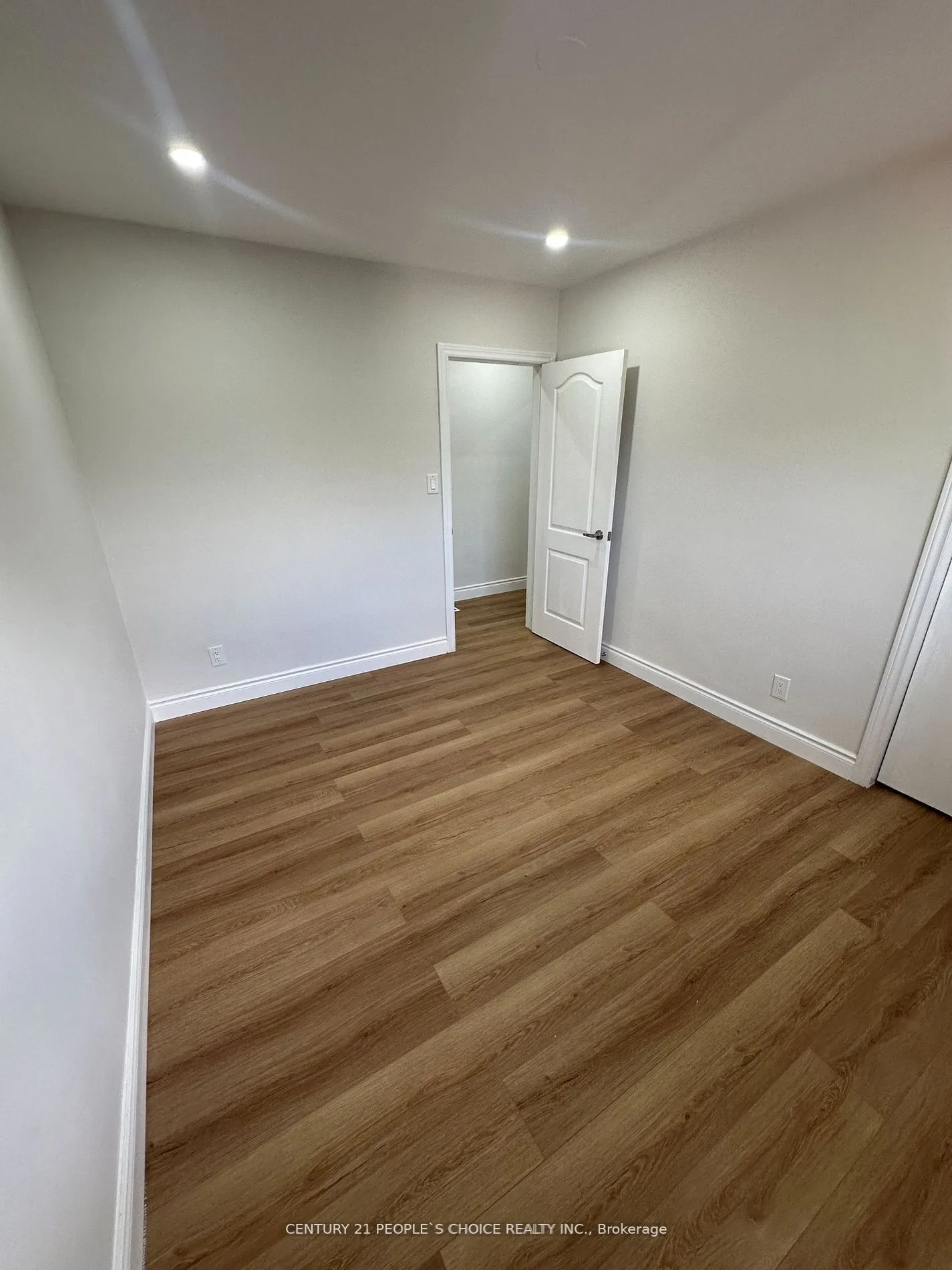 608 Thornwood Avenue