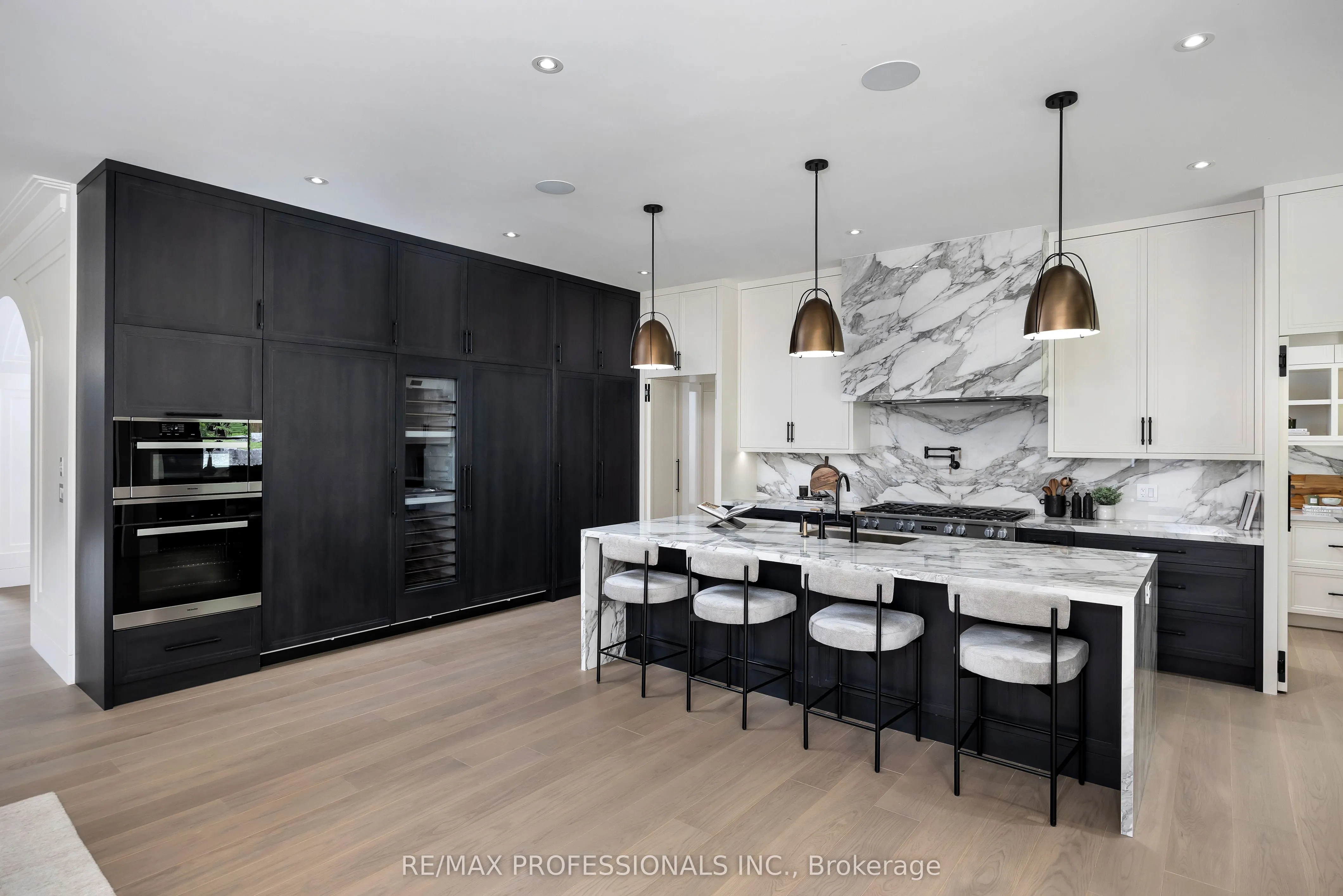 15 Edenbrook Hill