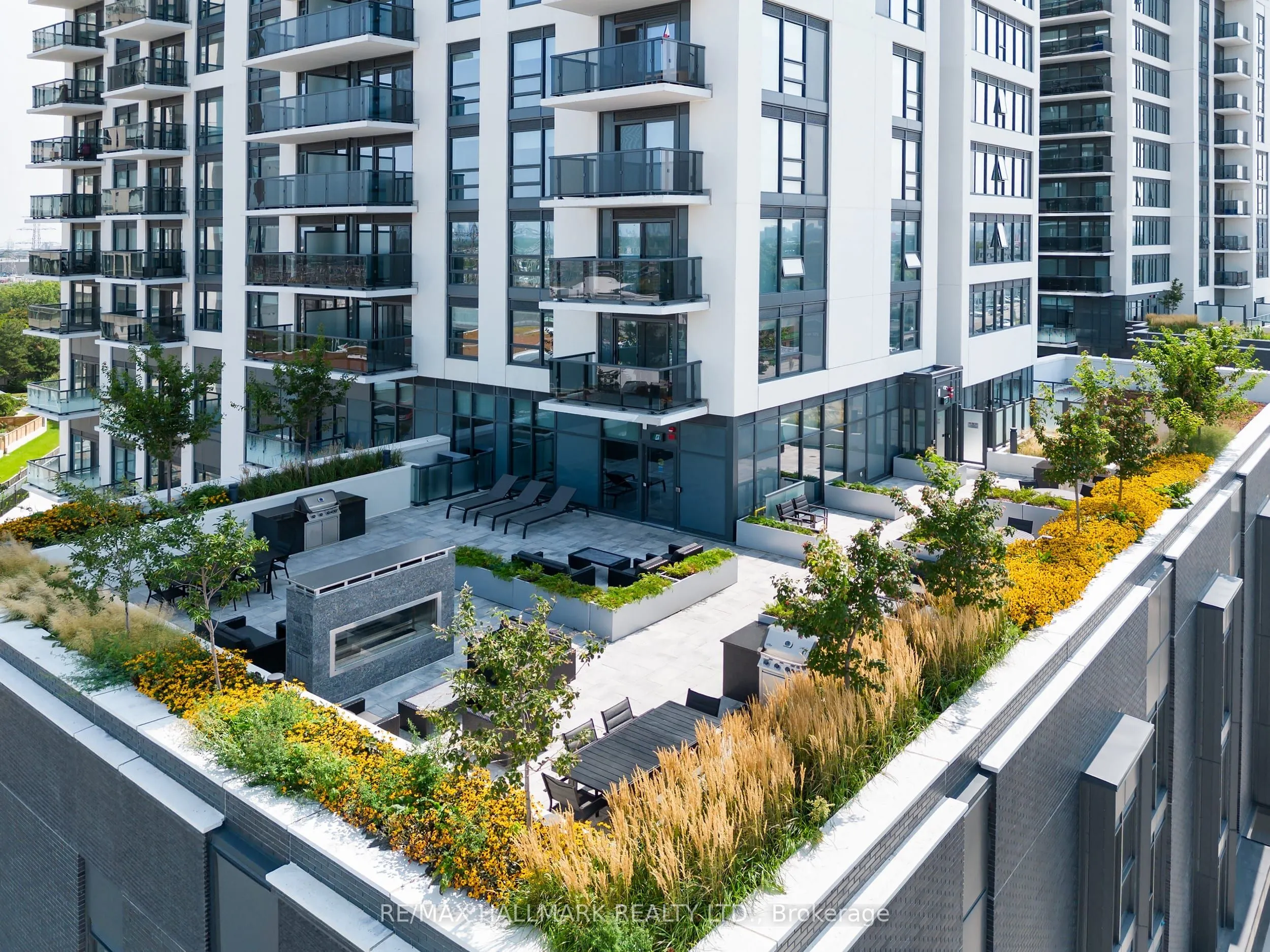 20 Samuel Wood Way, #313