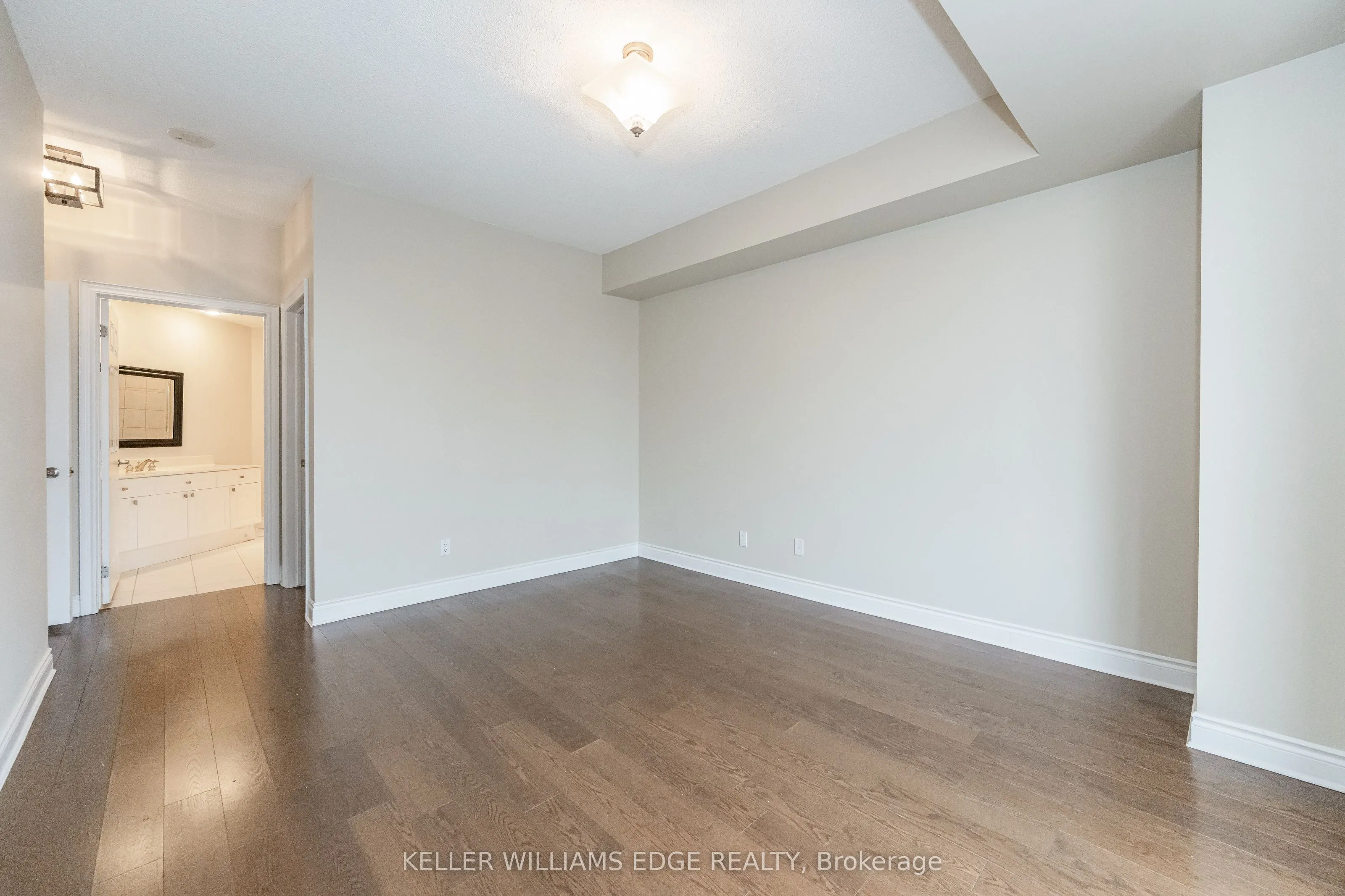 1477 Lakeshore Road, #1003