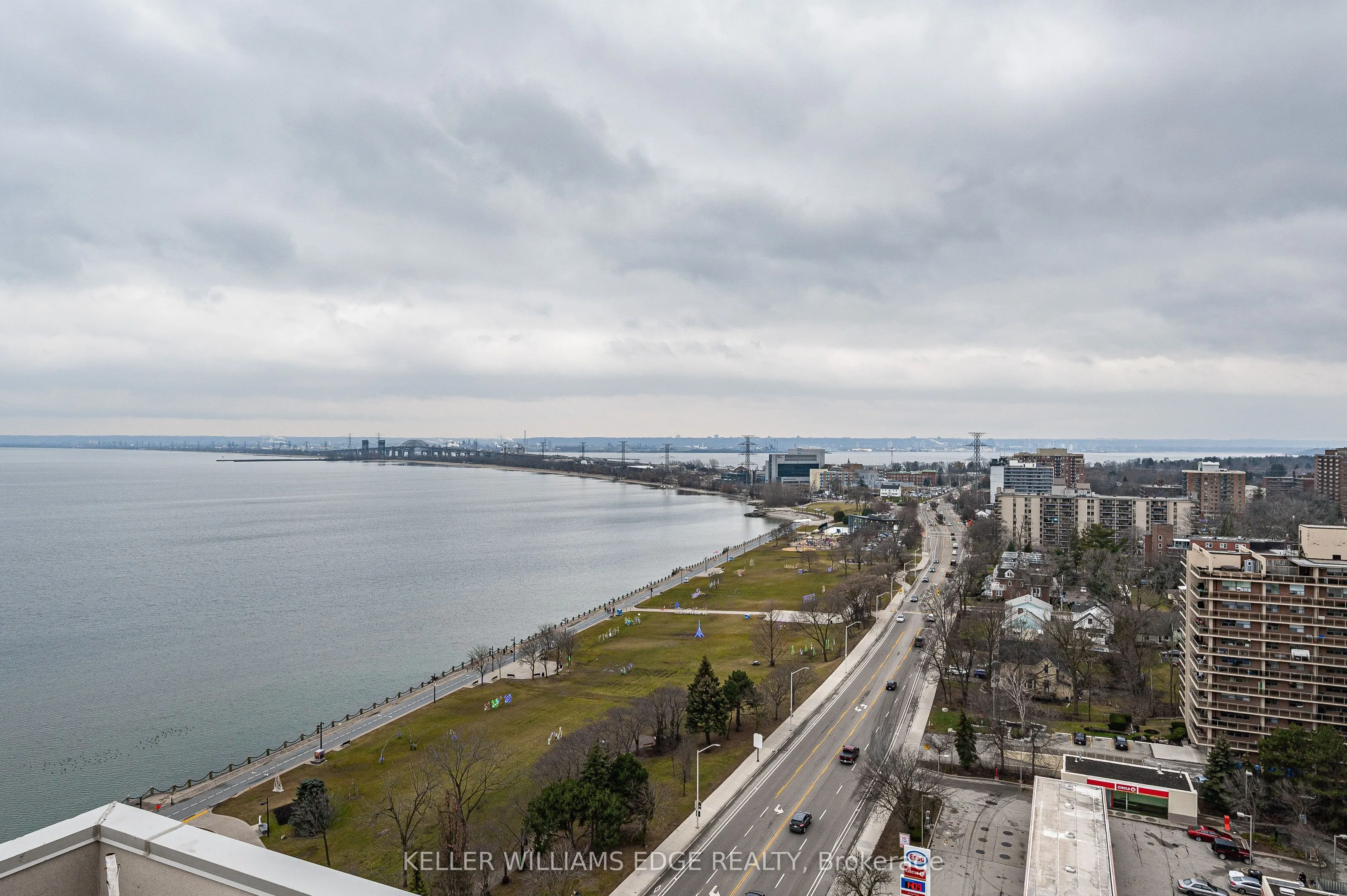 1477 Lakeshore Road, #1003