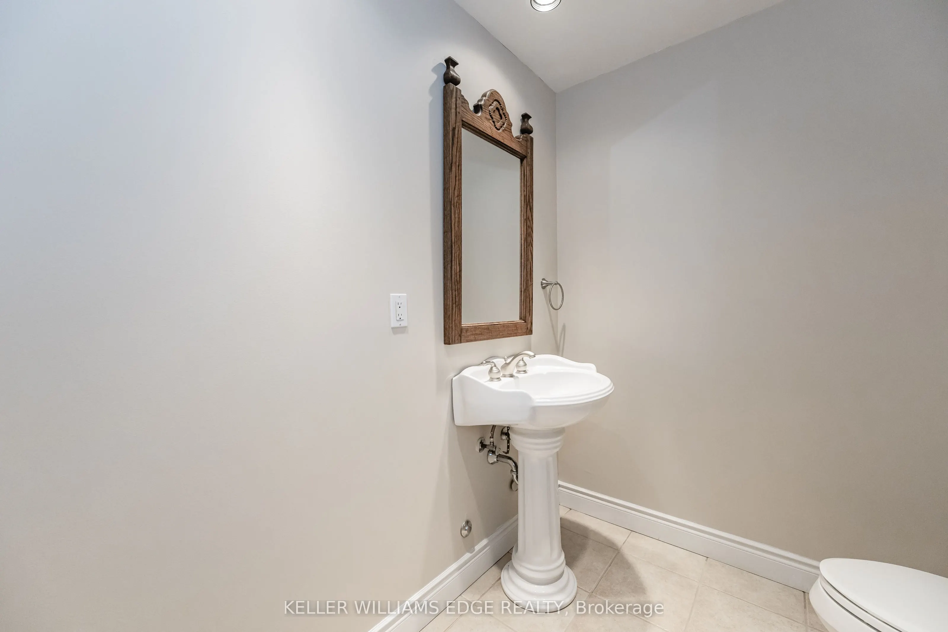 1477 Lakeshore Road, #1003