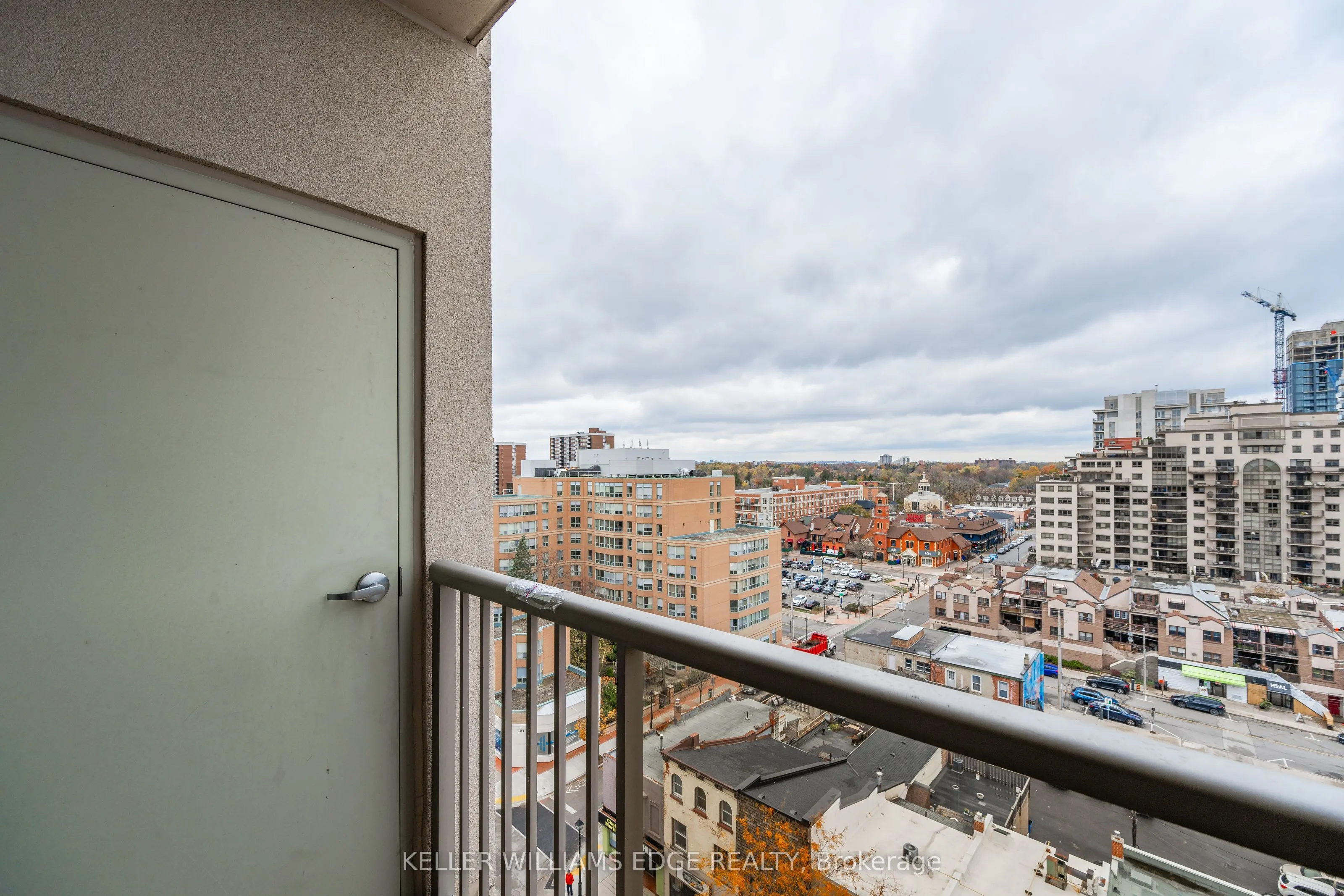 1477 Lakeshore Road, #1003