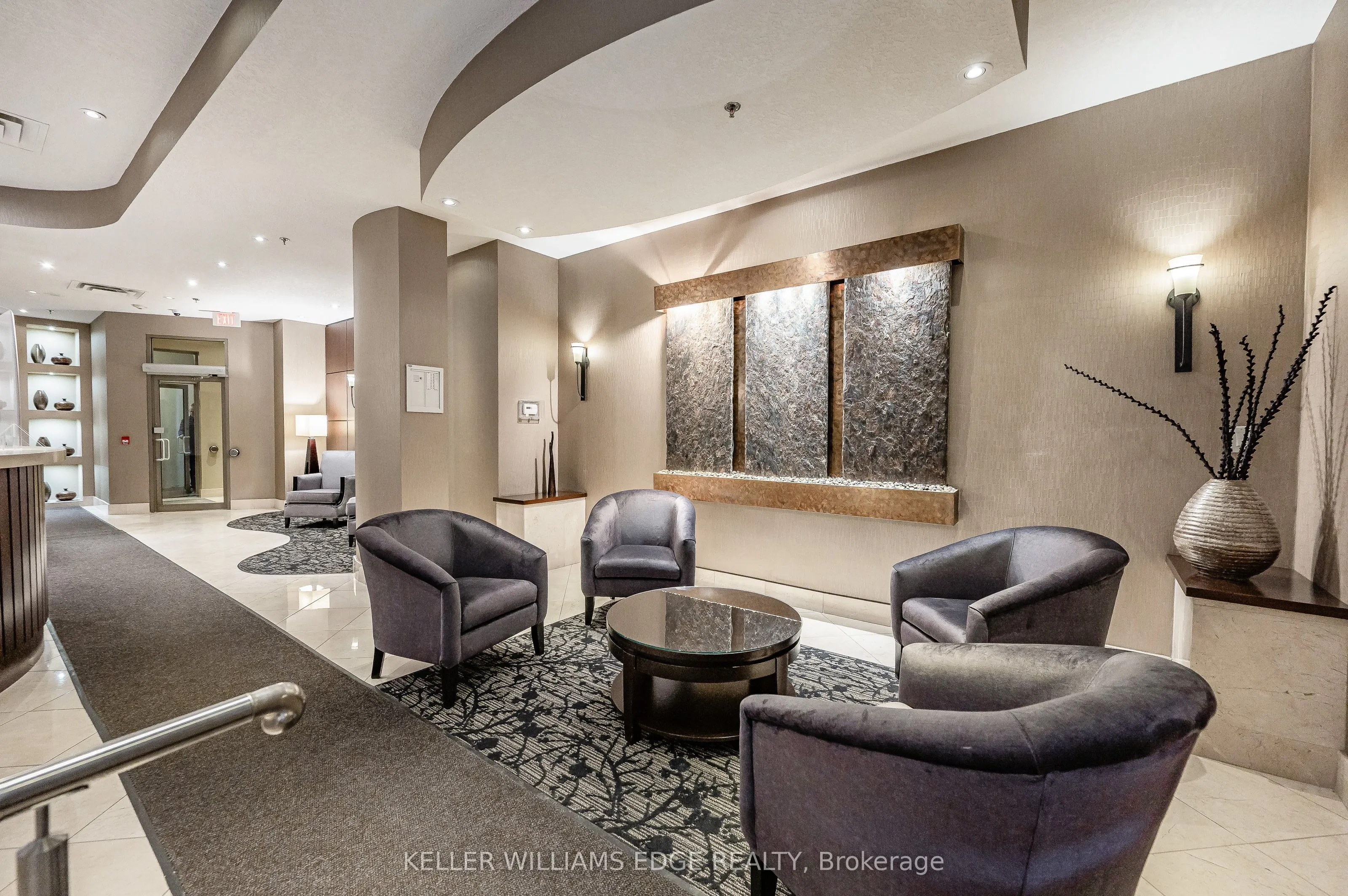 1477 Lakeshore Road, #1003