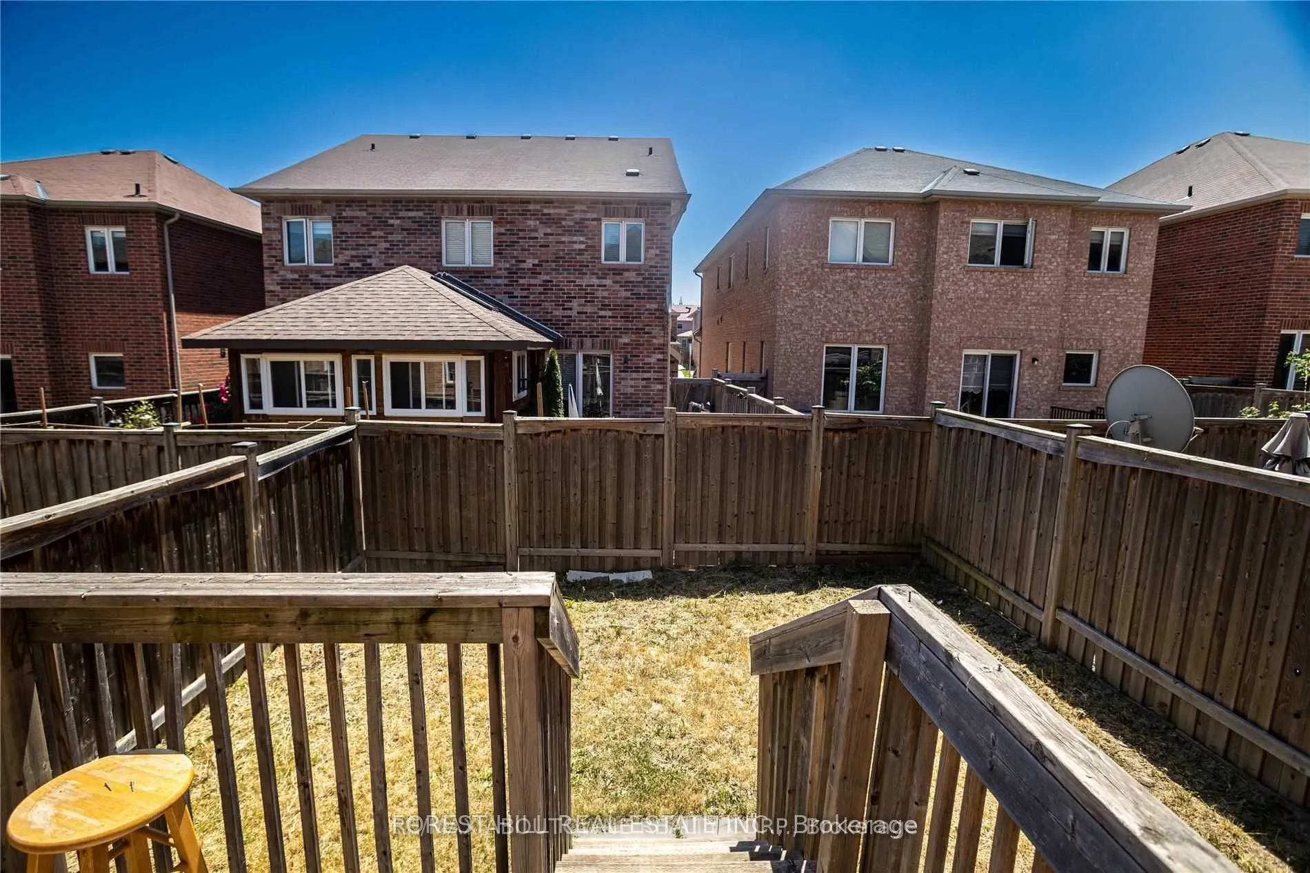 576 Courtney Valley Road